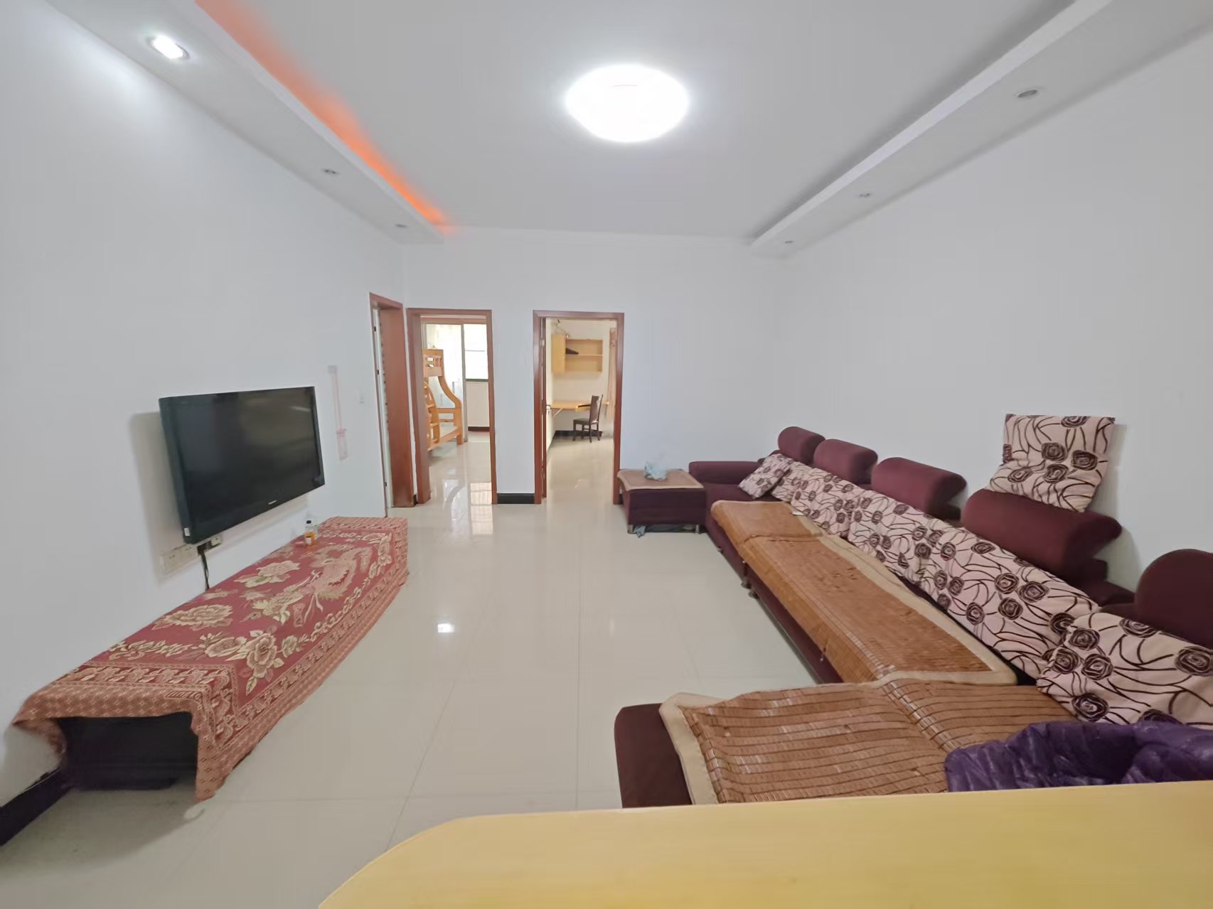 香山美境  2室1厅1卫    45.0万 香山美境  2室1厅1卫    45.0万