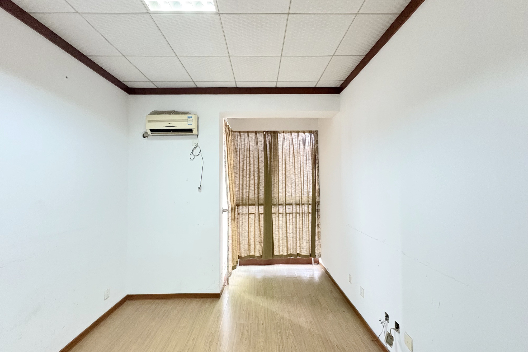 新楚天扶华庭  4室2厅2卫    128.0万 新楚天扶华庭  4室2厅2卫    128.0万其他