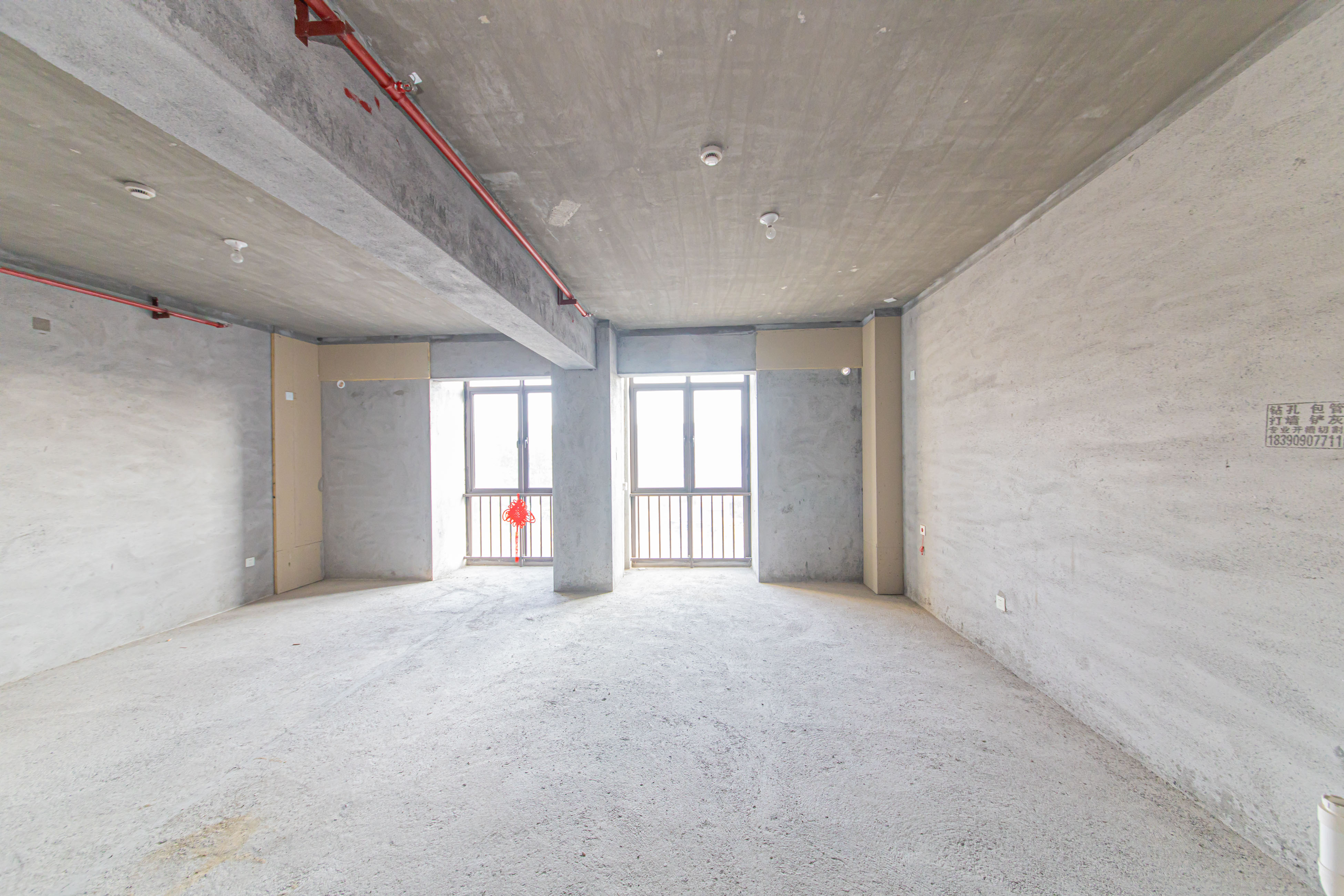 鑫远紫樾香山二期 1室1厅1卫 96.0万 鑫远紫樾香山二期 1室1厅1卫 96.0万卧室