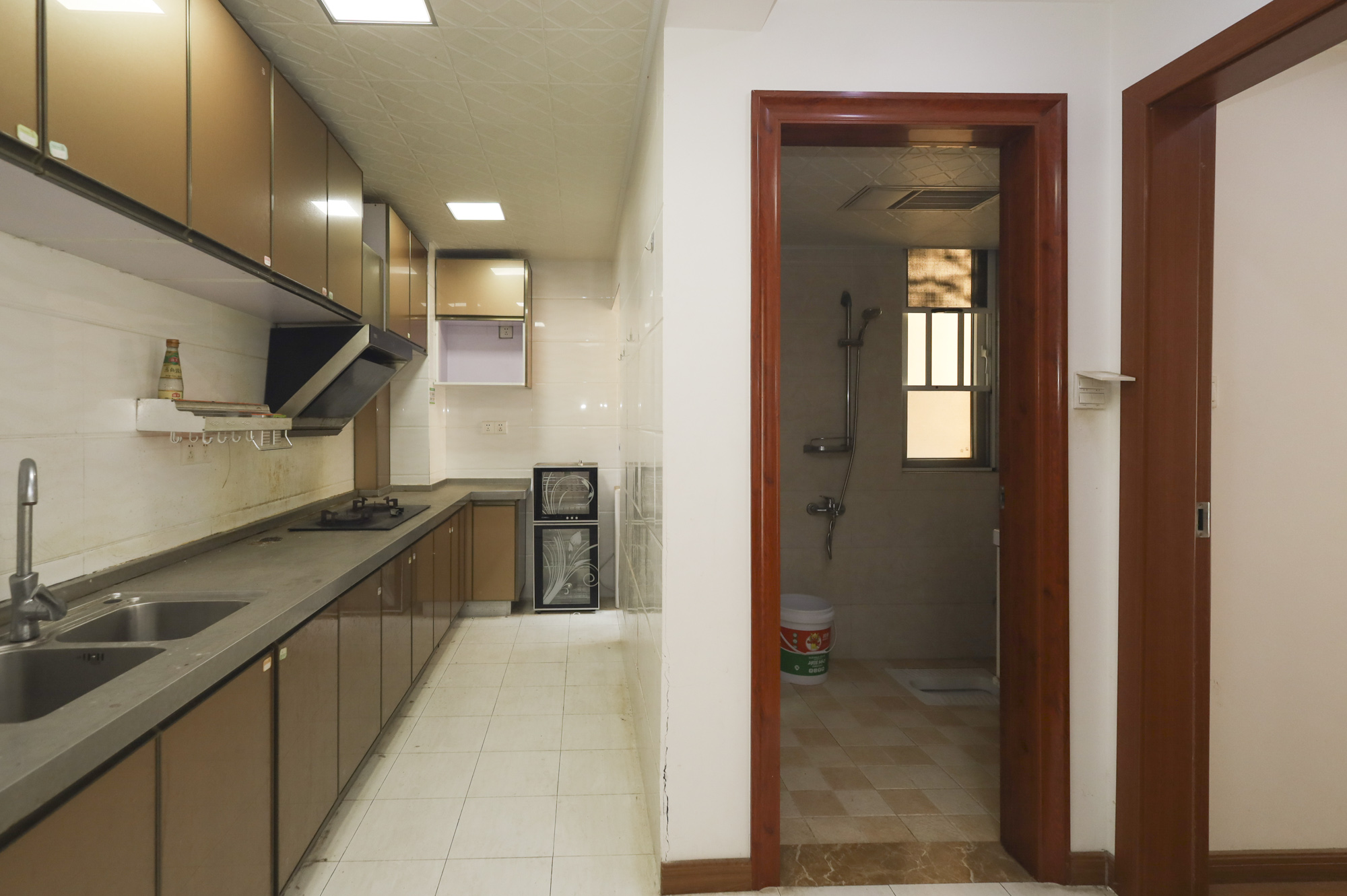 水映加州 3室2厅1卫 175.0万 水映加州 3室2厅1卫 175.0万厨房