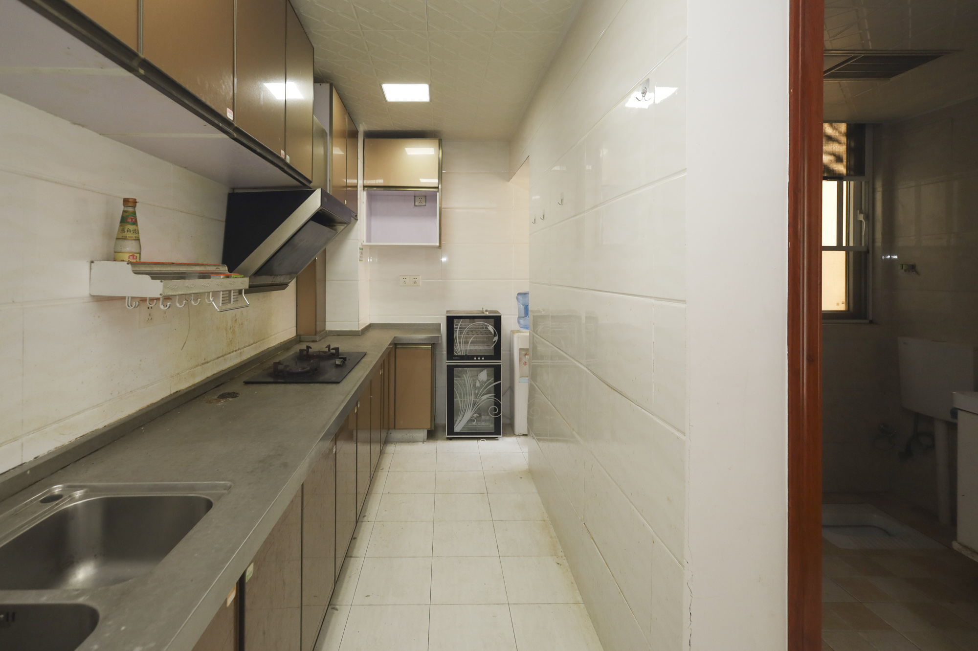 水映加州 3室2厅1卫 175.0万 水映加州 3室2厅1卫 175.0万厨房