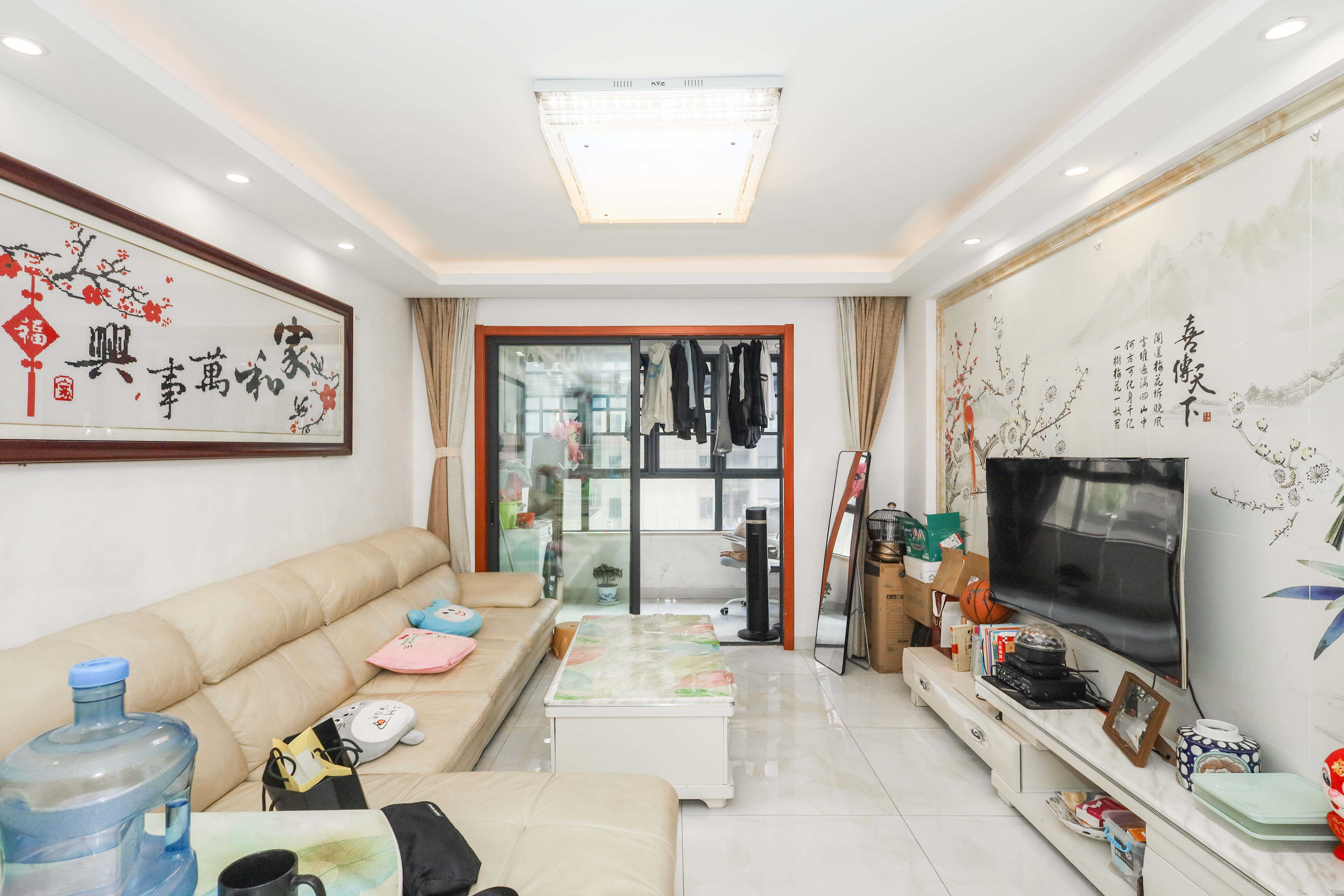 中国铁建梅溪青秀一期  3室2厅1卫   106.00万