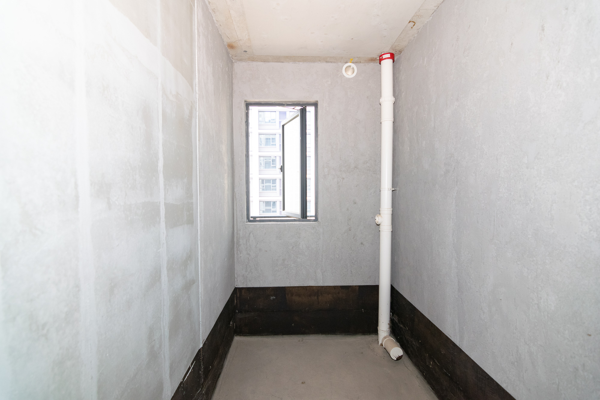 中交凤鸣九章  4室2厅2卫    162.0万 中交凤鸣九章  4室2厅2卫    162.0万卫生间