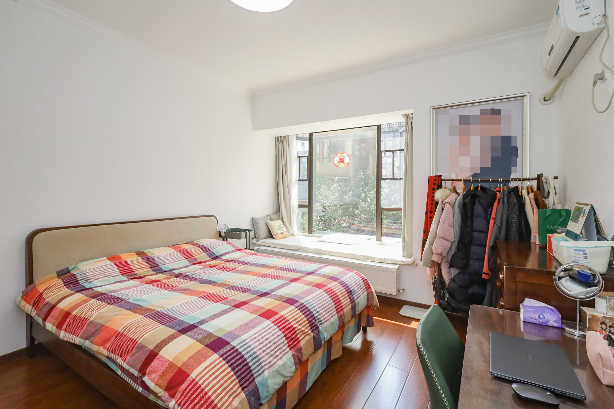 钰龙天下一期  3室2厅2卫    355.0万 钰龙天下一期  3室2厅2卫    355.0万卧室