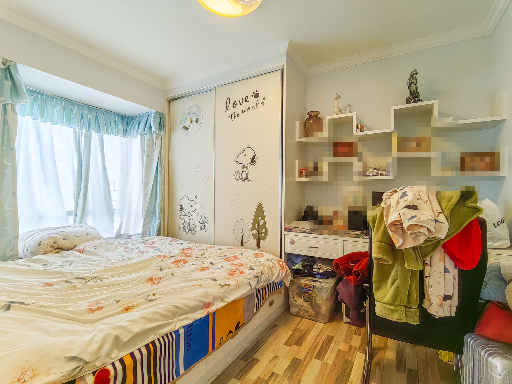 恒广国际景园一二区 2室2厅1卫 69.8万 恒广国际景园一二区 2室2厅1卫 69.8万卧室