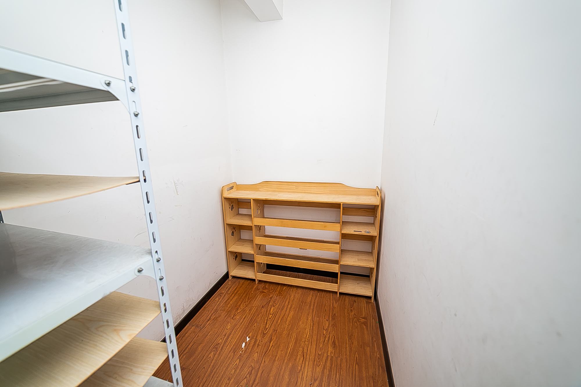 第六都(陆都小区) 3室2厅2卫 197.0万 第六都(陆都小区) 3室2厅2卫 197.0万其他