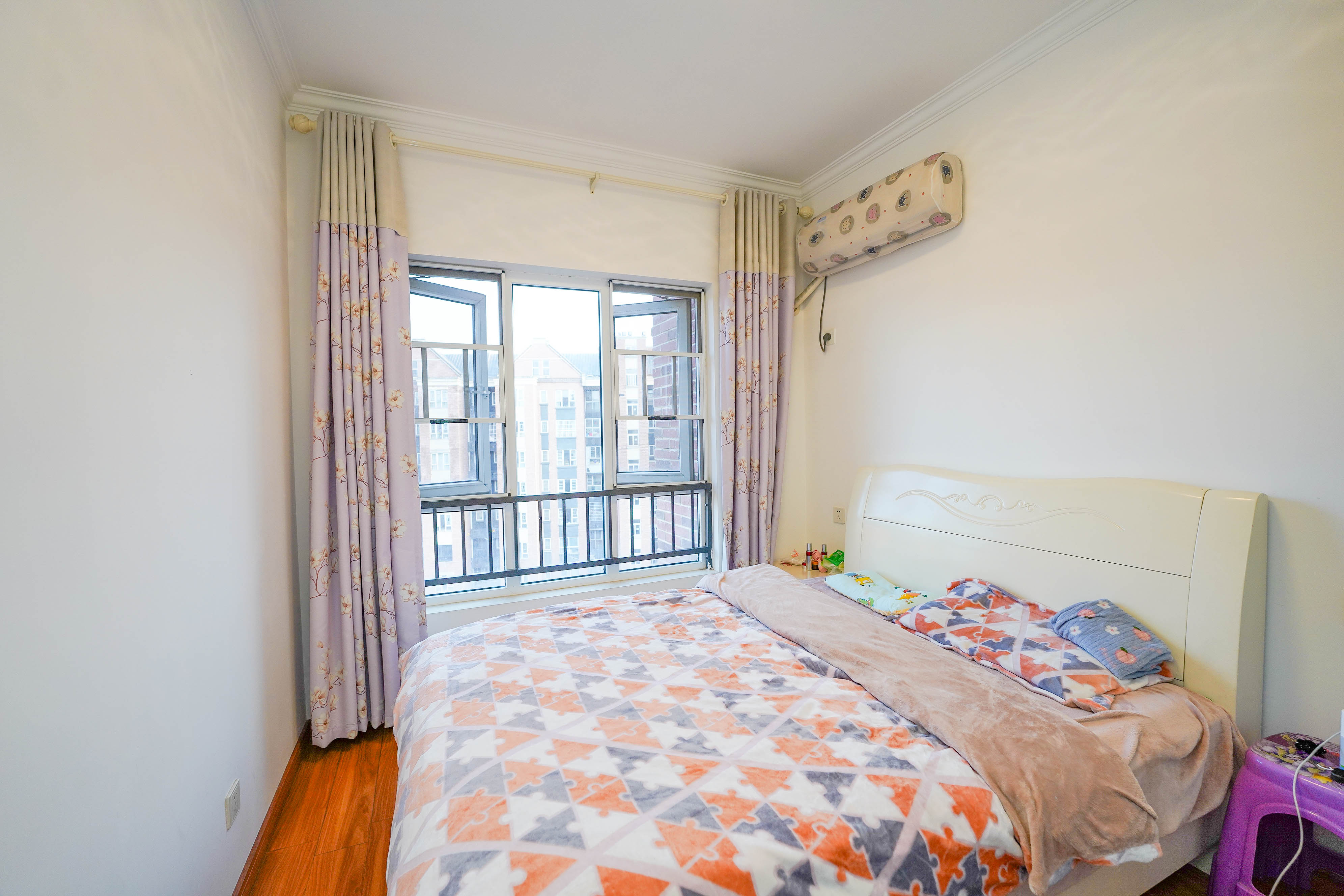 哈佛小镇(五矿哈佛小镇)  3室2厅1卫    67.8万 哈佛小镇(五矿哈佛小镇)  3室2厅1卫    67.8万卧室