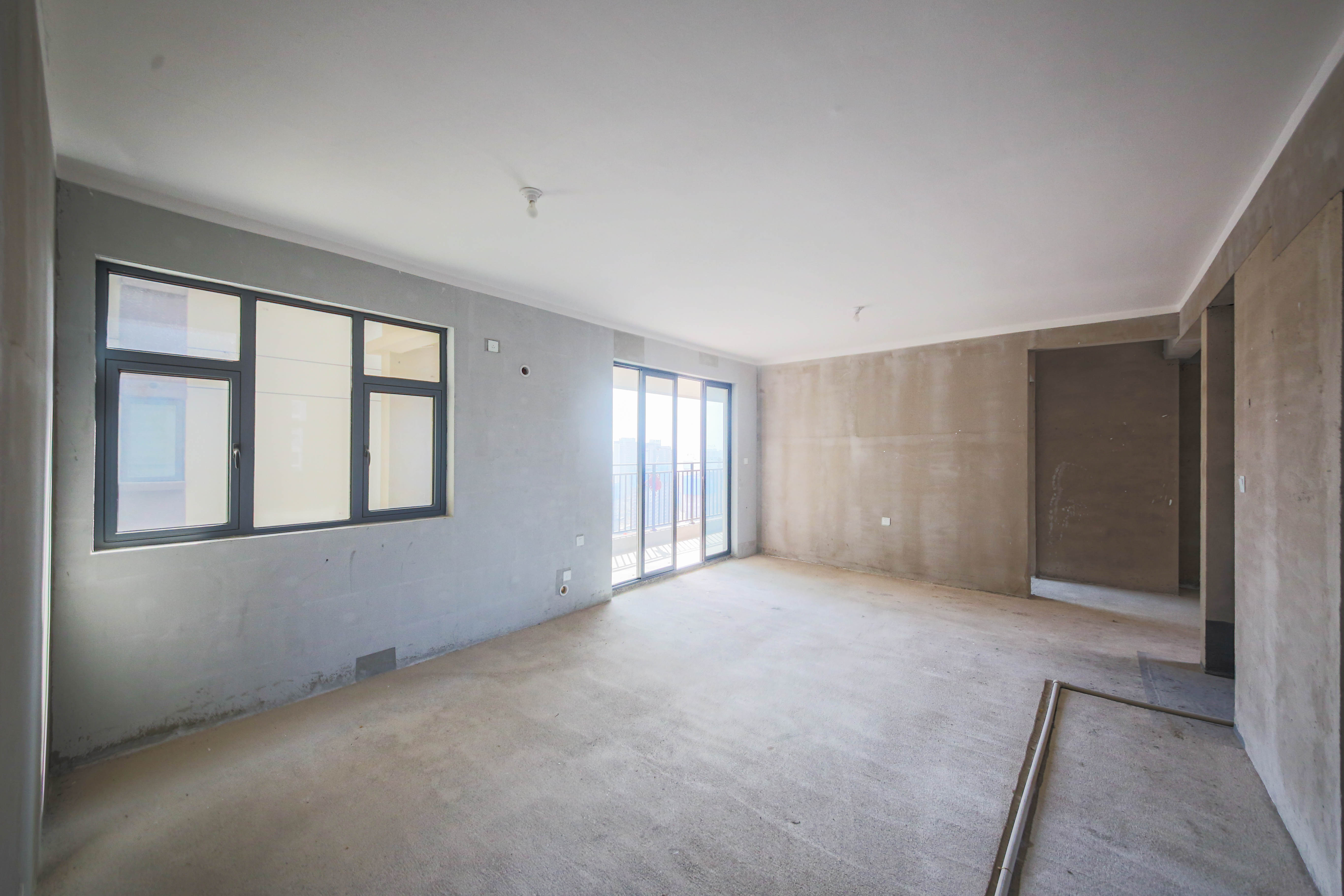 中建钰和城  3室2厅1卫   136.00万客厅