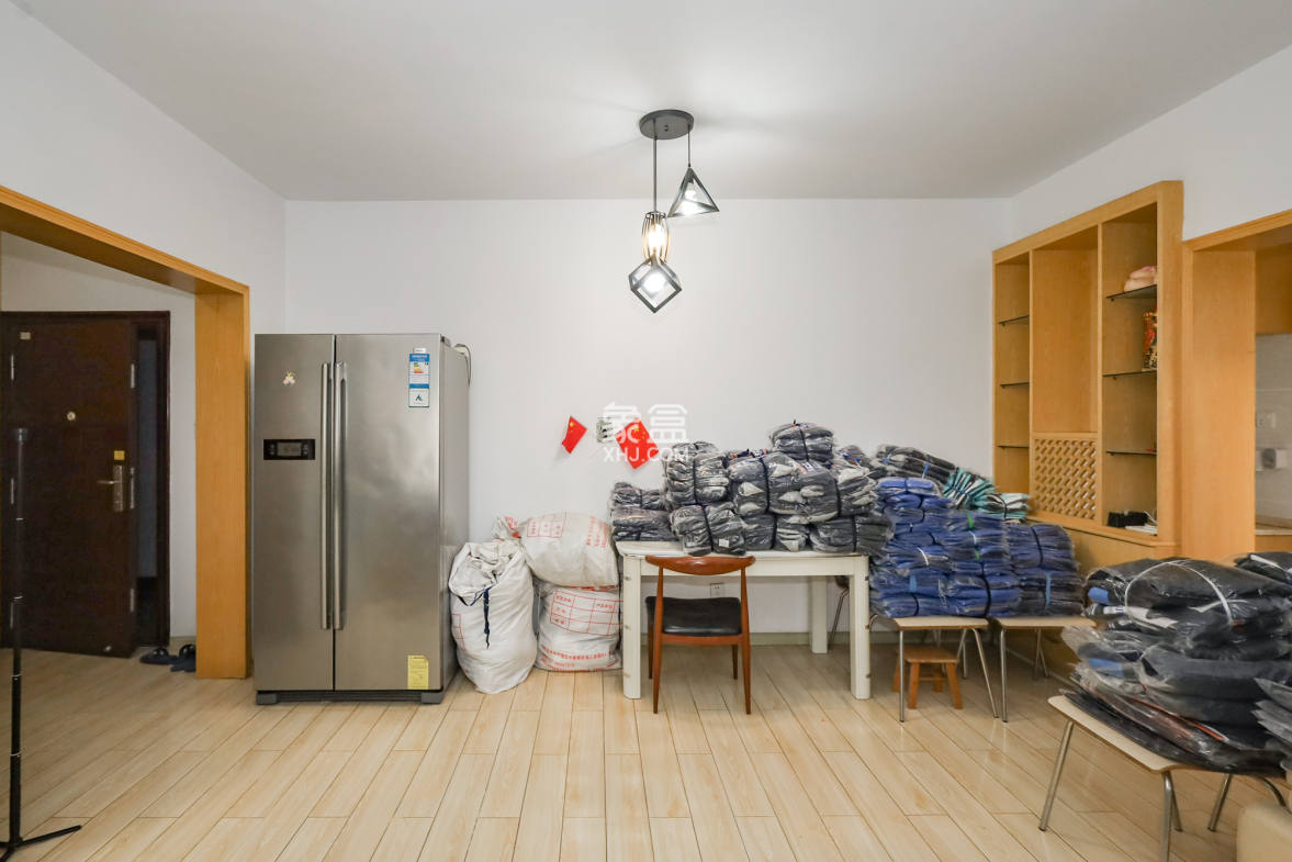 旭辉藏郡(藏郡、旭湘华府)  3室2厅1卫    233.0万 旭辉藏郡(藏郡、旭湘华府)  3室2厅1卫    233.0万其他