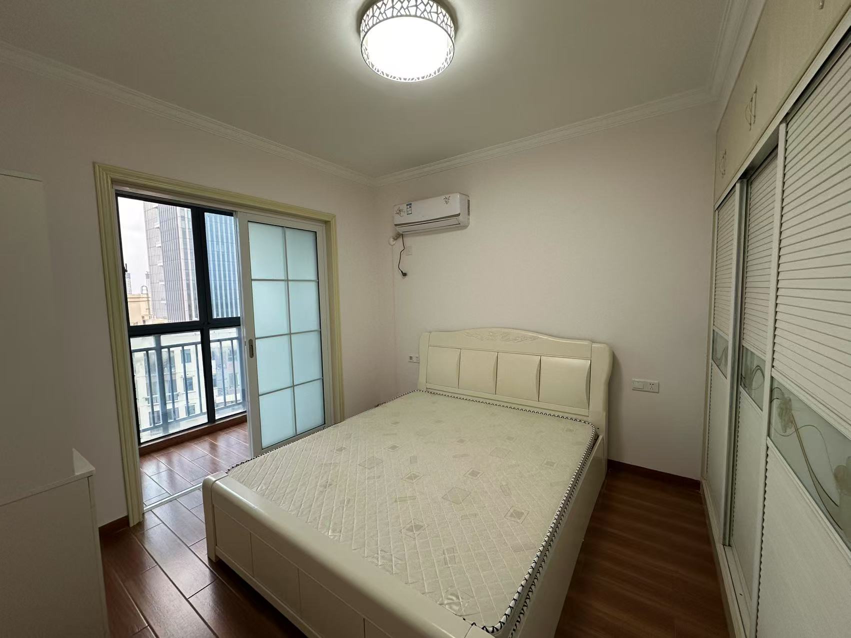 武广国际学苑 2室2厅1卫 70.0万 武广国际学苑 2室2厅1卫 70.0万室内图