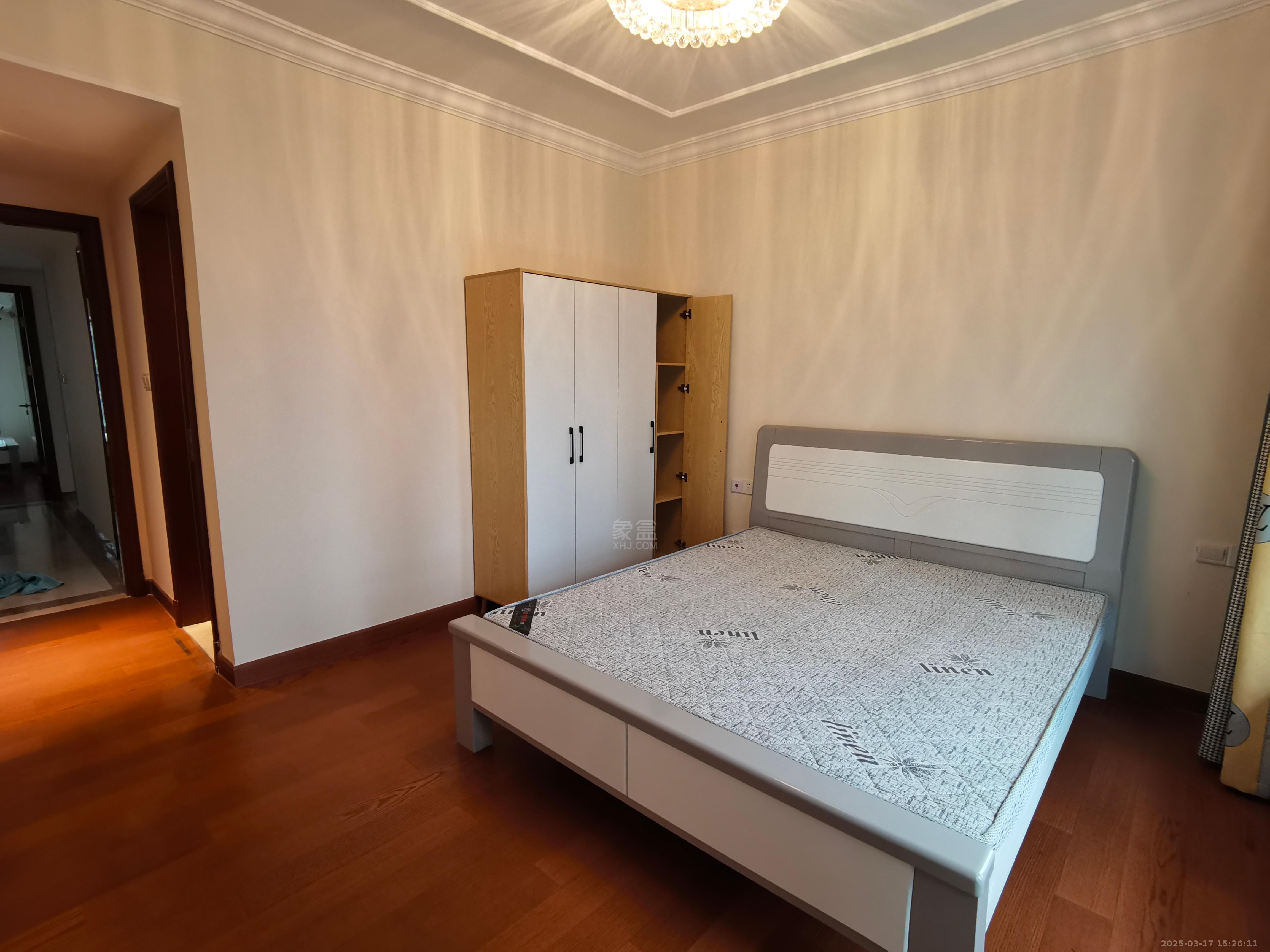 株洲恒大御景天下(恒大誉景花园) 4室2厅2卫 2000.0元/月 株洲恒大御景天下(恒大誉景花园) 4室2厅2卫 2000.0元/月室内图