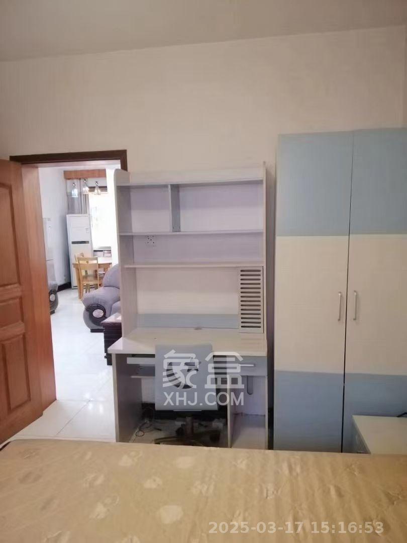 高桥火焰市场 2室1厅1卫 1600.0元/月 高桥火焰市场 2室1厅1卫 1600.0元/月室内图