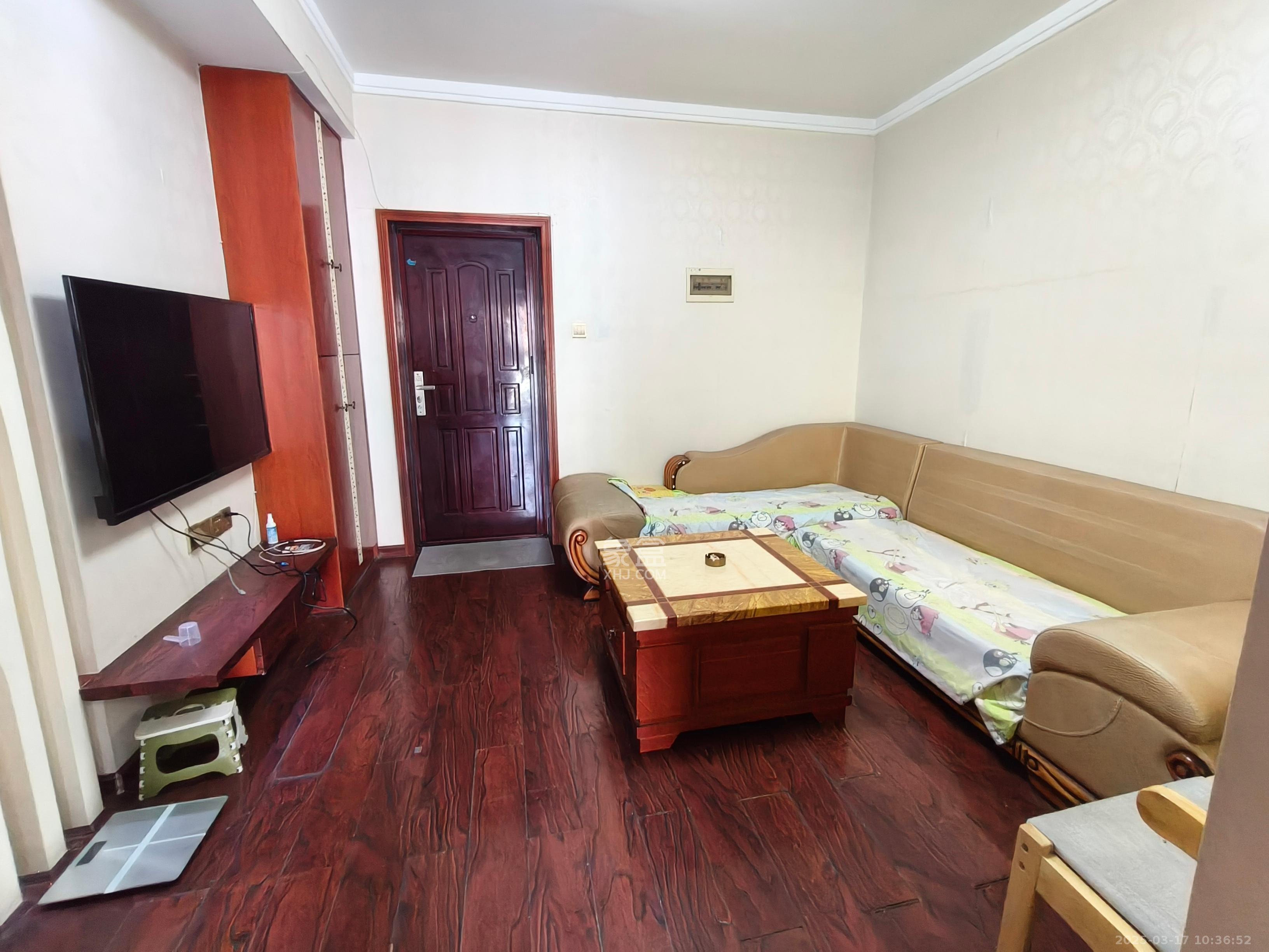 恒丰天湘华庭 1室1厅1卫 1600.0元/月 恒丰天湘华庭 1室1厅1卫 1600.0元/月室内图