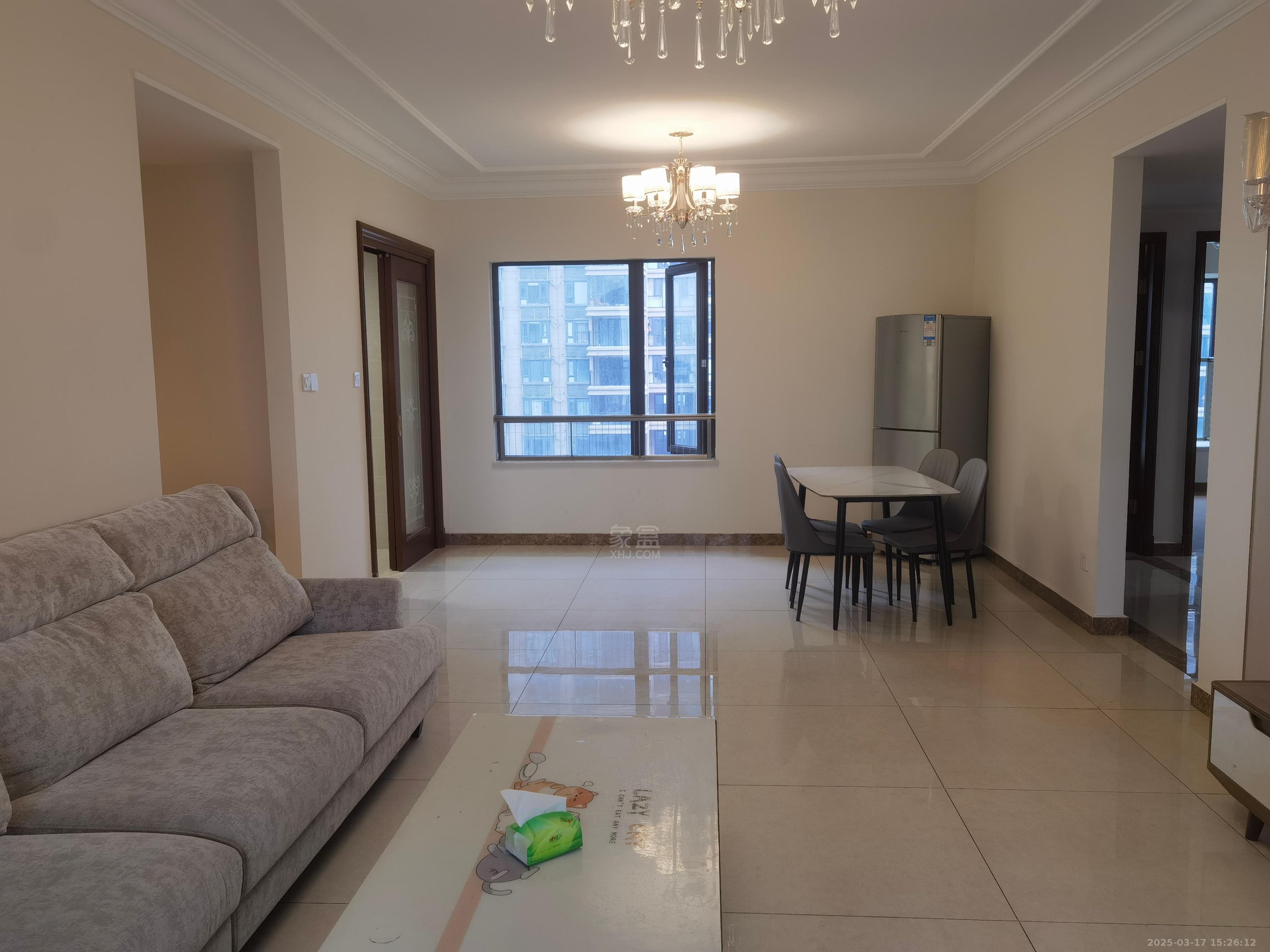 株洲恒大御景天下(恒大誉景花园) 4室2厅2卫 2000.0元/月 株洲恒大御景天下(恒大誉景花园) 4室2厅2卫 2000.0元/月室内图