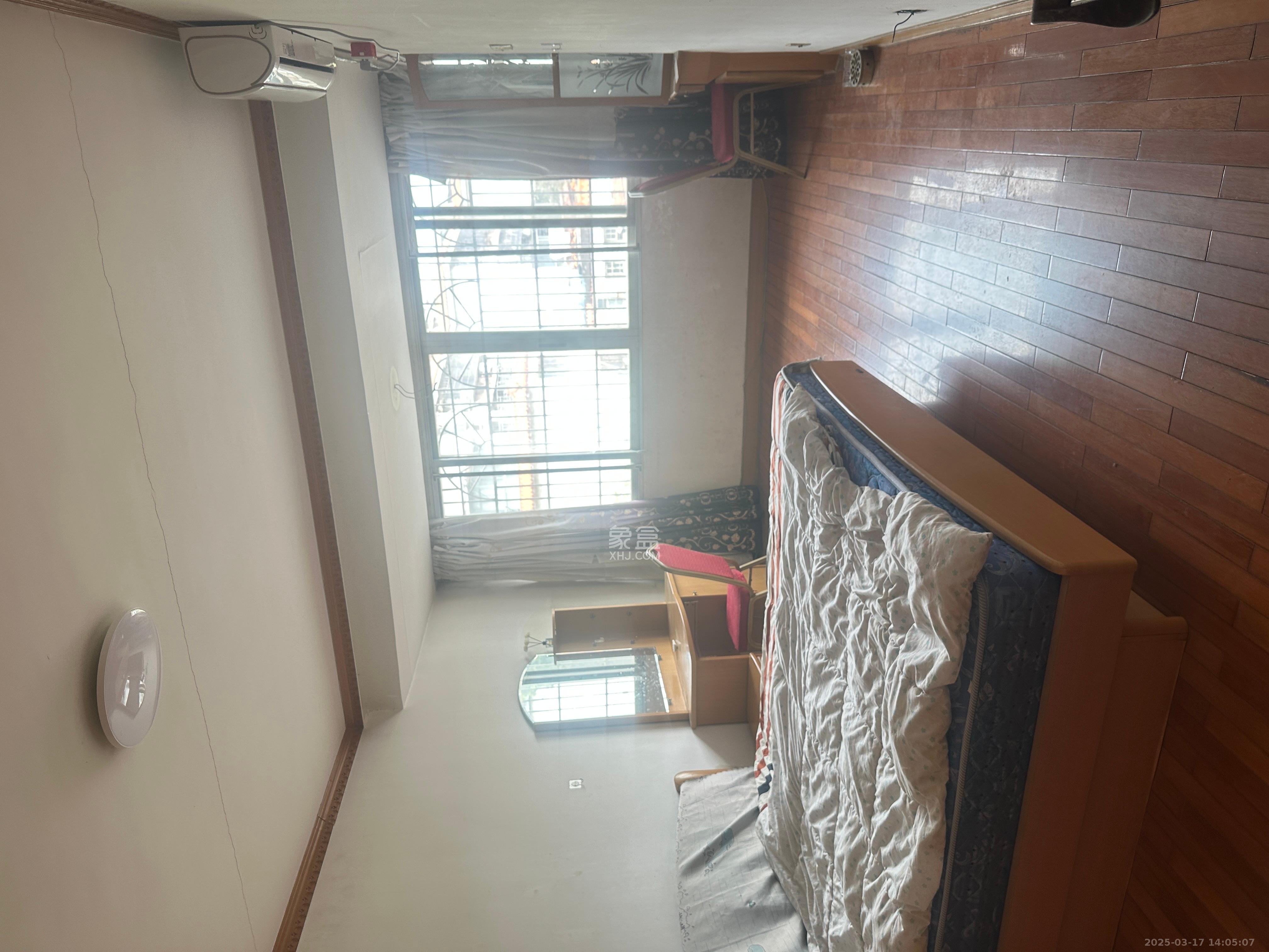 桔园小区1-8片  2室2厅1卫   1300.00元/月室内图