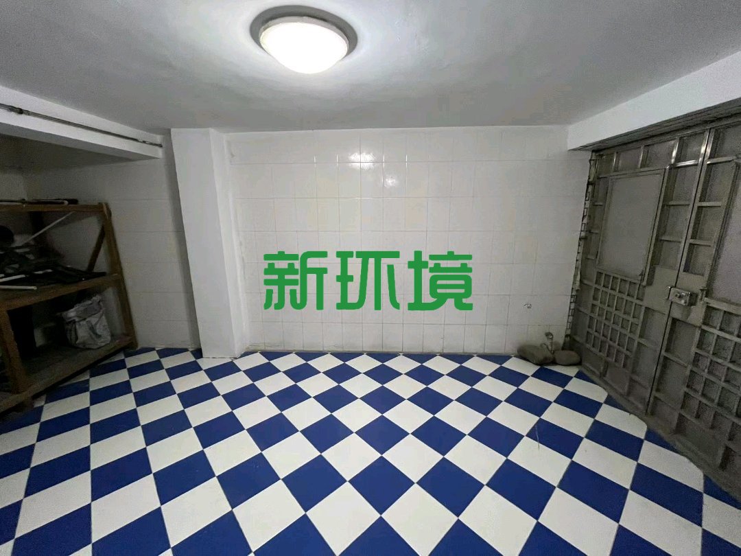 广茂园一期  5室2厅2卫   91.00万客厅