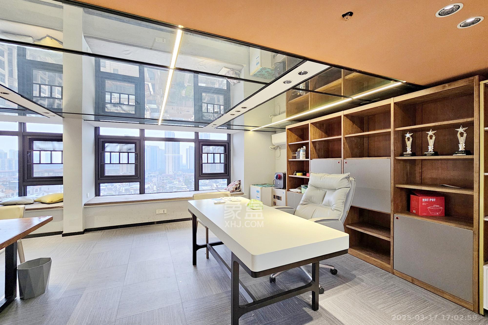 明昇壹城(明昇时代广场)三期 2室1厅1卫 5500.0元/月 明昇壹城(明昇时代广场)三期 2室1厅1卫 5500.0元/月室内图