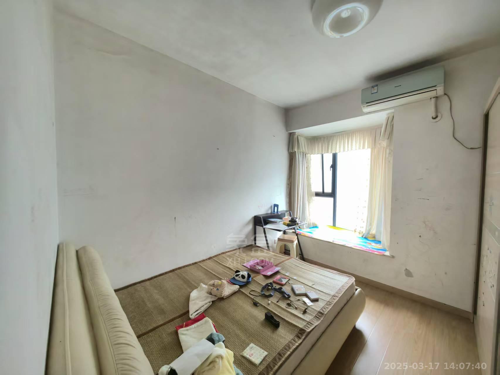 山水国际 3室2厅2卫 1200.0元/月 山水国际 3室2厅2卫 1200.0元/月室内图