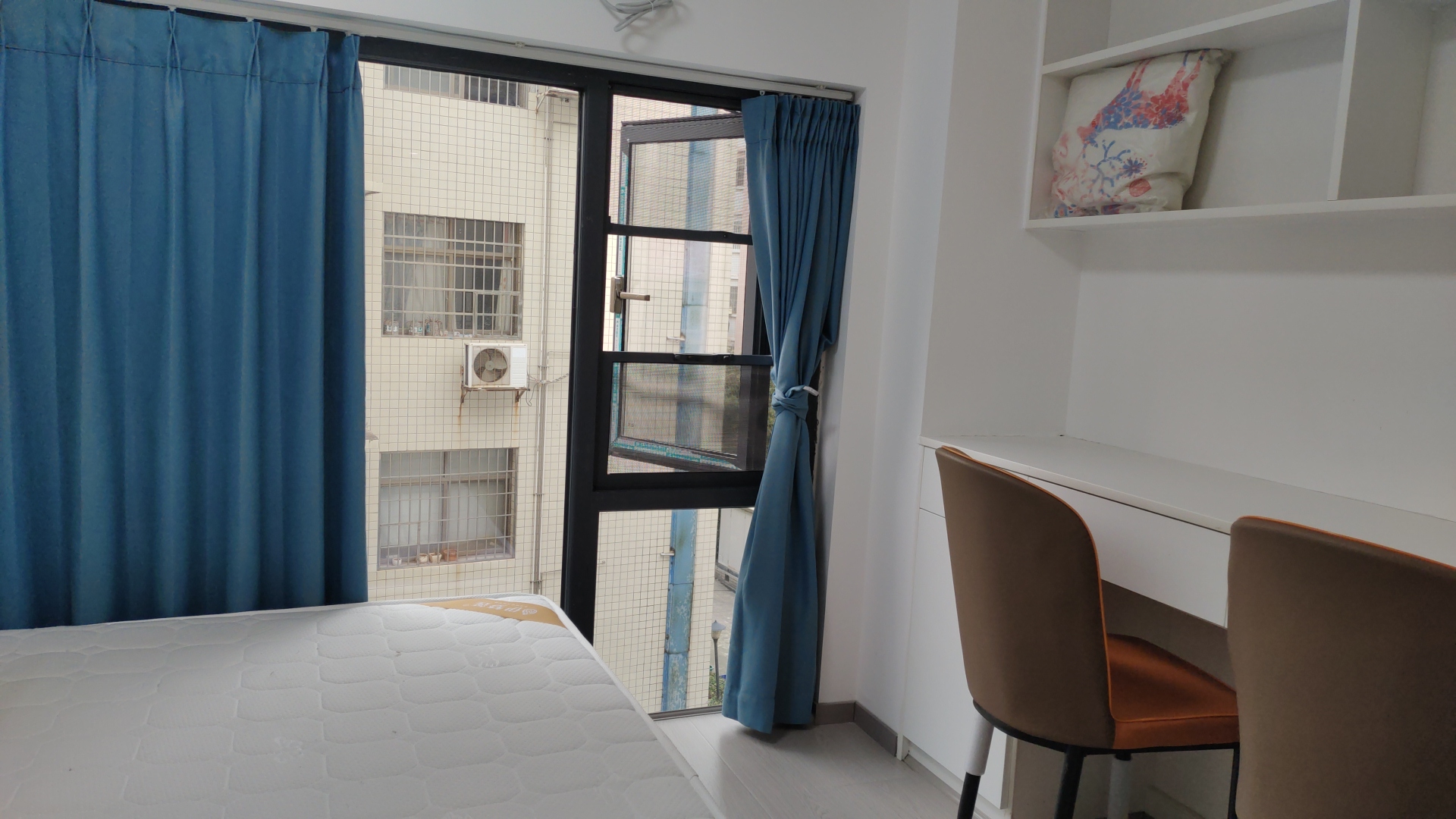 中甸.龙雲台  2室1厅1卫    1600.0元/月 中甸.龙雲台  2室1厅1卫    1600.0元/月室内图