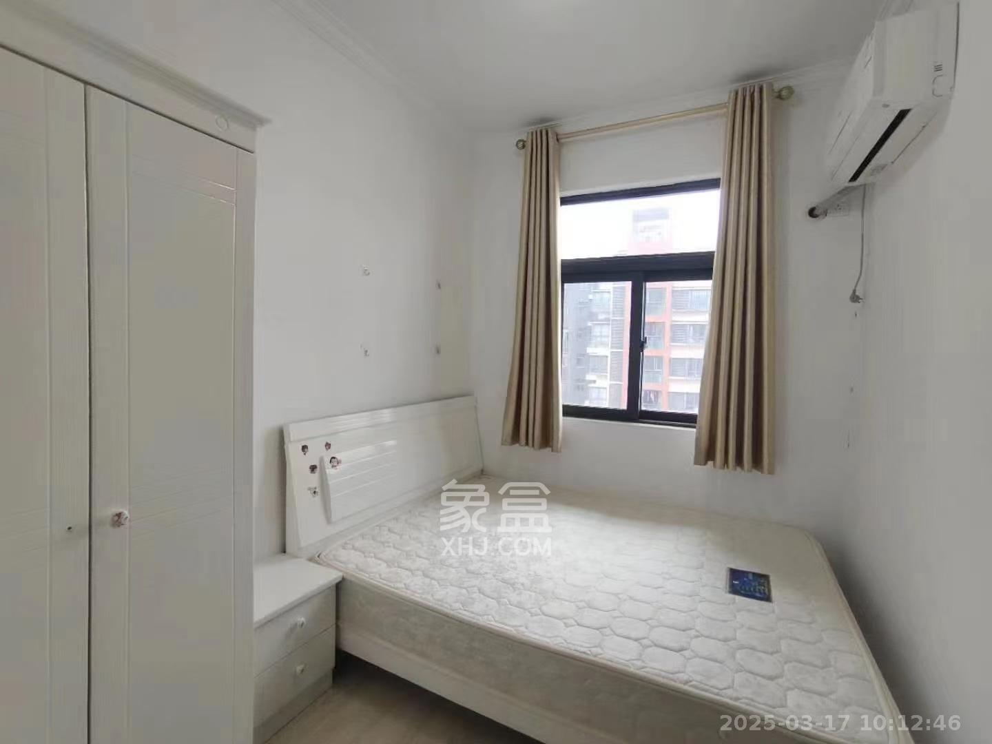 高鑫麓城 3室2厅1卫 2700.0元/月 高鑫麓城 3室2厅1卫 2700.0元/月室内图