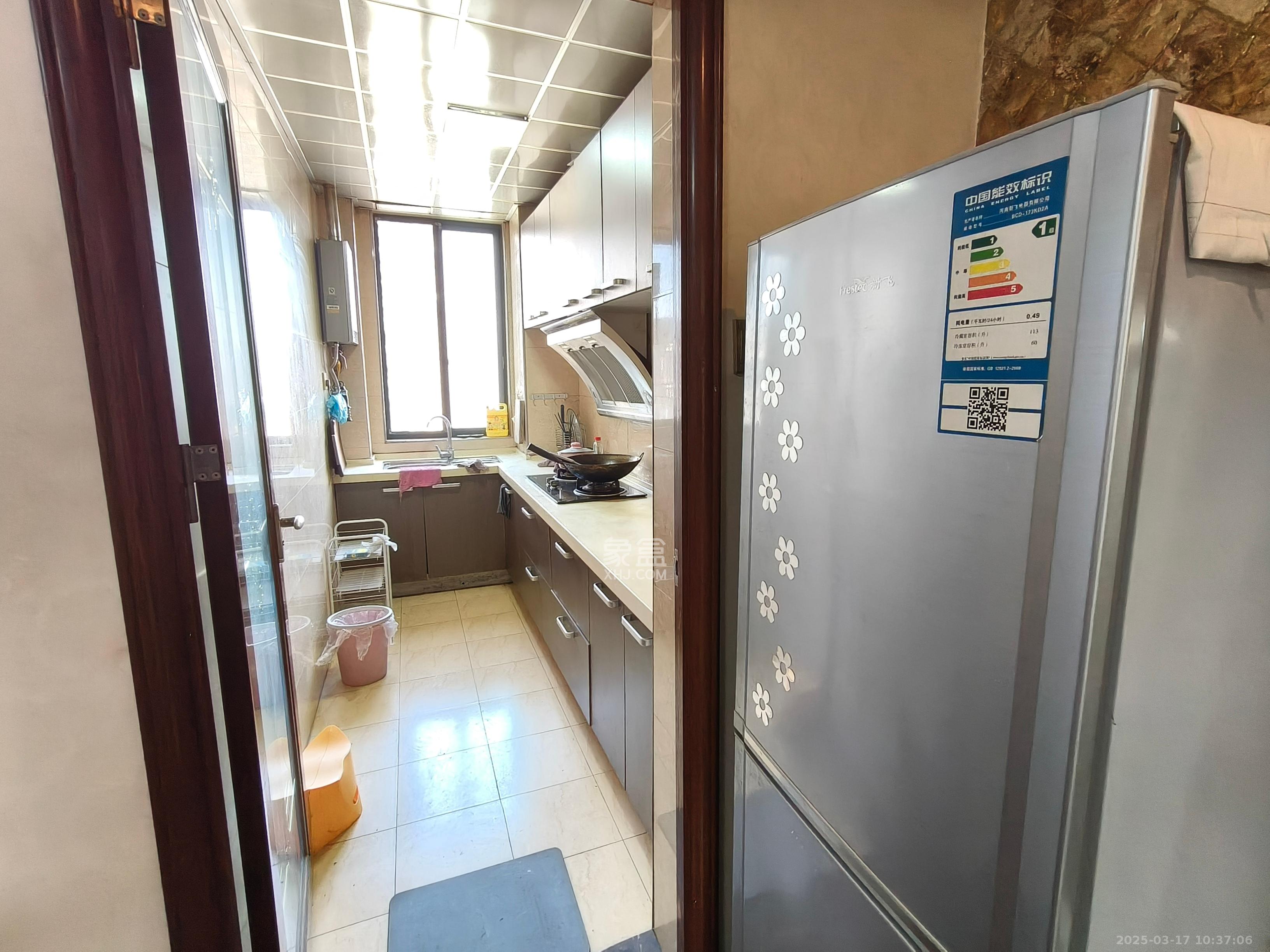 恒丰天湘华庭 1室1厅1卫 1600.0元/月 恒丰天湘华庭 1室1厅1卫 1600.0元/月室内图