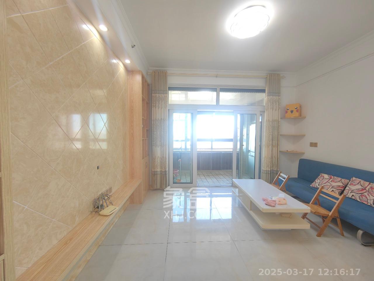 山水湾  1室1厅1卫    1300.0元/月
