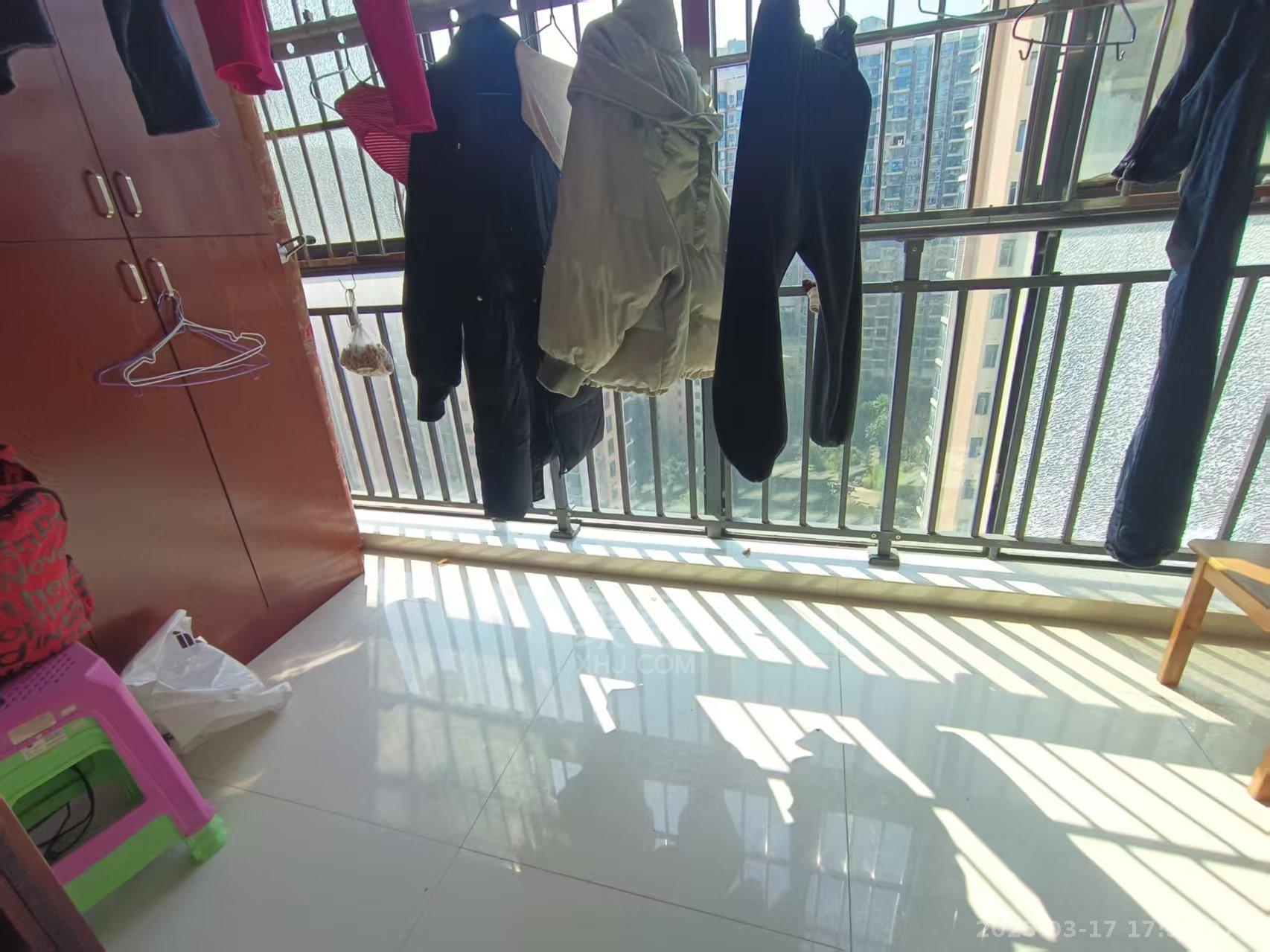 庐山春天二期曼城 3室2厅1卫 2100.0元/月 庐山春天二期曼城 3室2厅1卫 2100.0元/月室内图