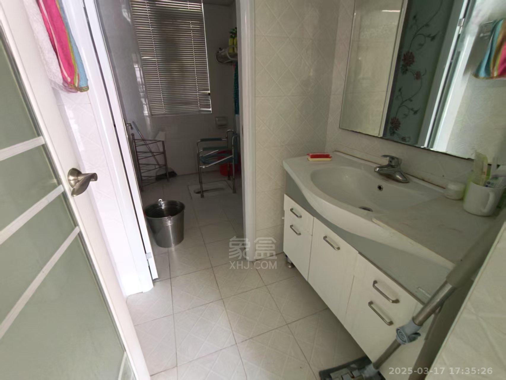 庐山春天二期曼城 3室2厅1卫 2100.0元/月 庐山春天二期曼城 3室2厅1卫 2100.0元/月室内图