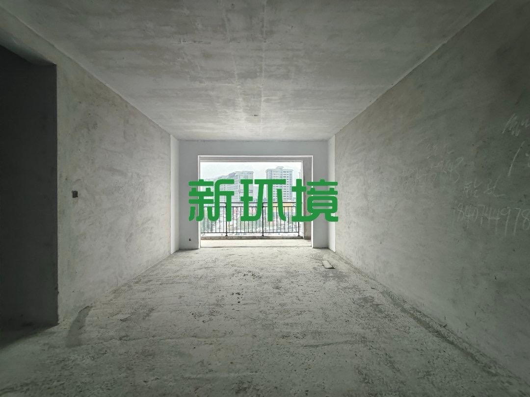 靛达广场 3室2厅2卫 66.0万 靛达广场 3室2厅2卫 66.0万客厅