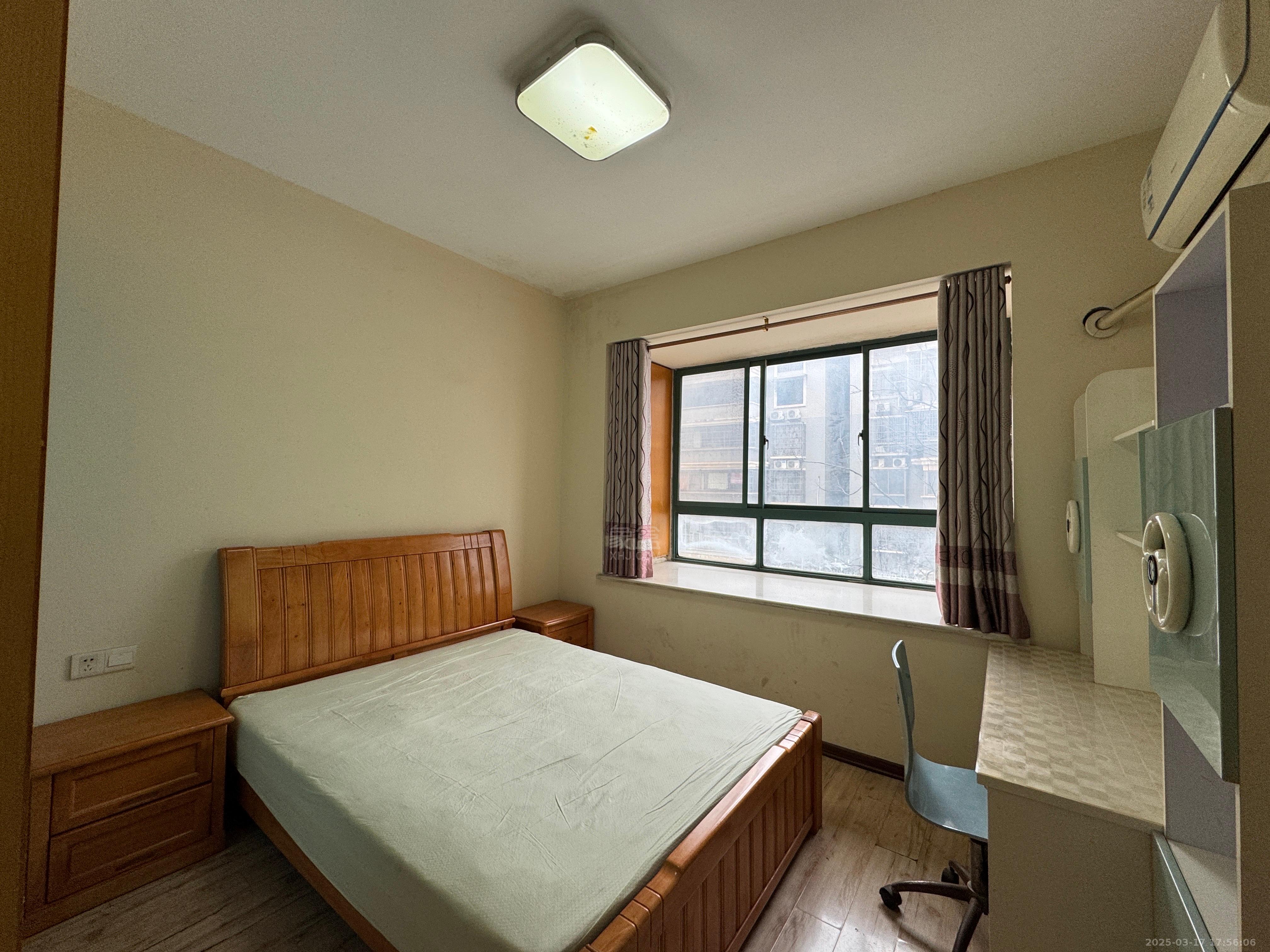 共和城 3室2厅2卫 1600.0元/月 共和城 3室2厅2卫 1600.0元/月室内图