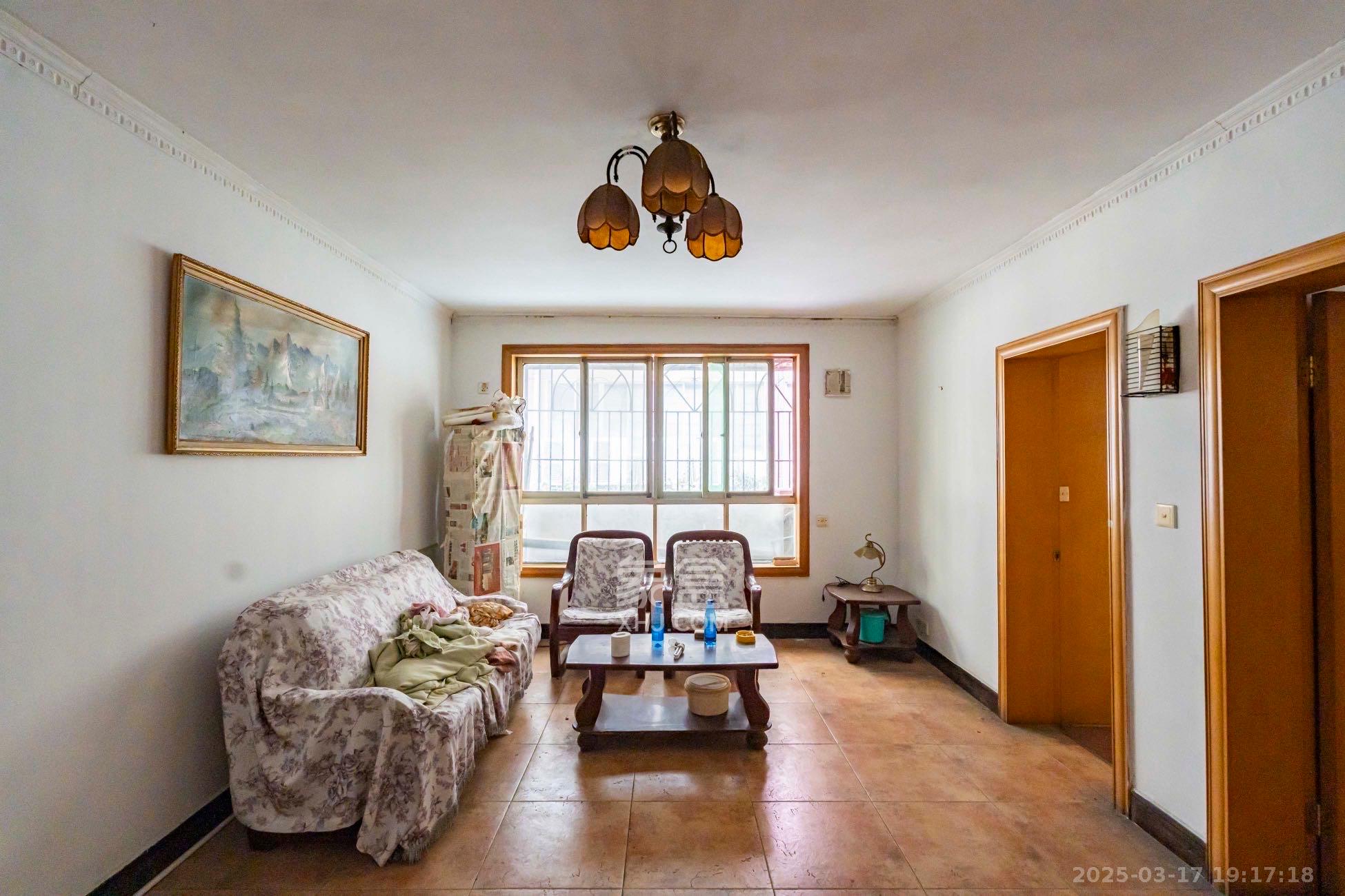 韵景商居 2室1厅1卫 1500.0元/月 韵景商居 2室1厅1卫 1500.0元/月室内图