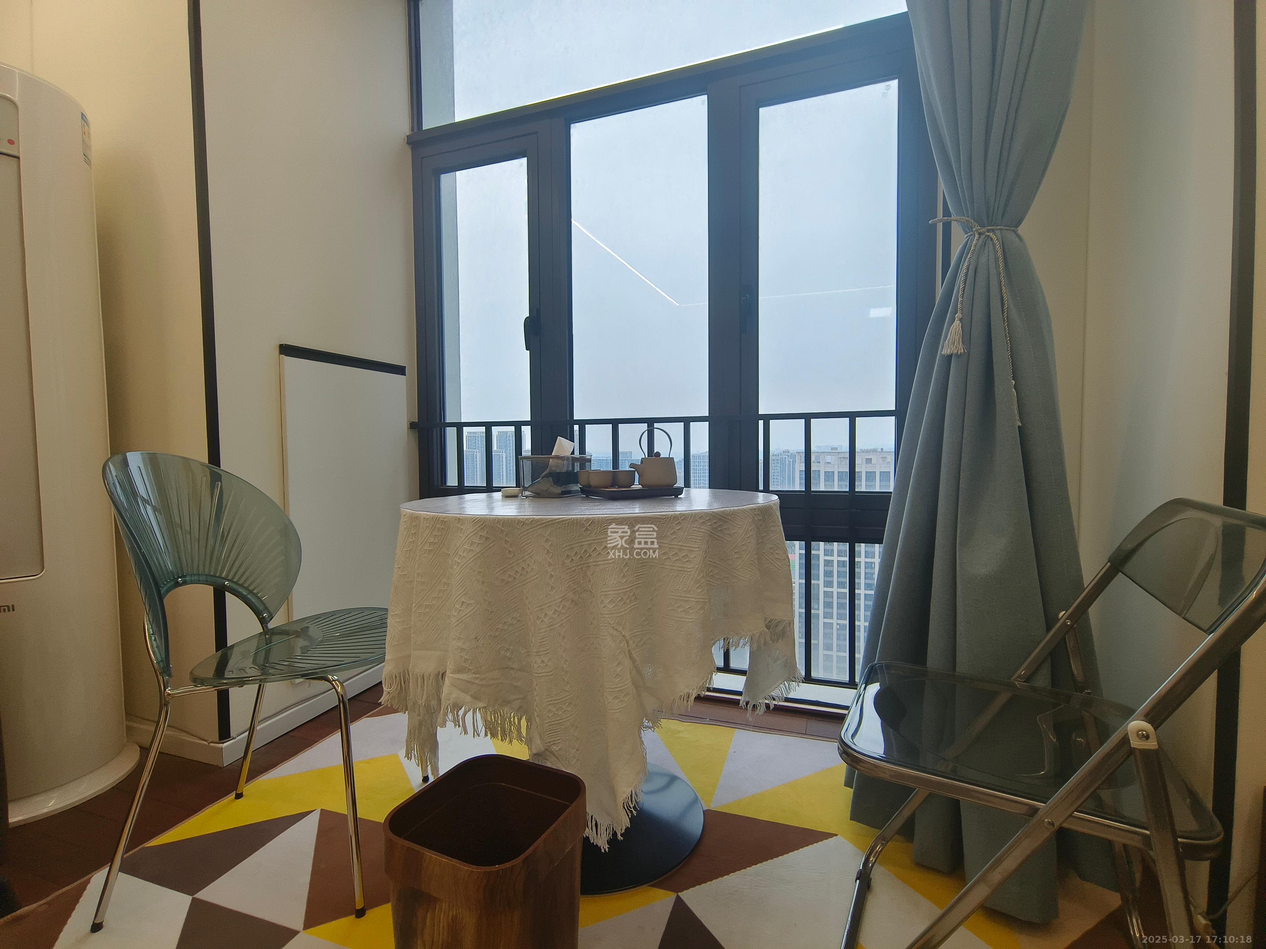 启迪协信中心 1室1厅1卫 2800.0元/月 启迪协信中心 1室1厅1卫 2800.0元/月室内图