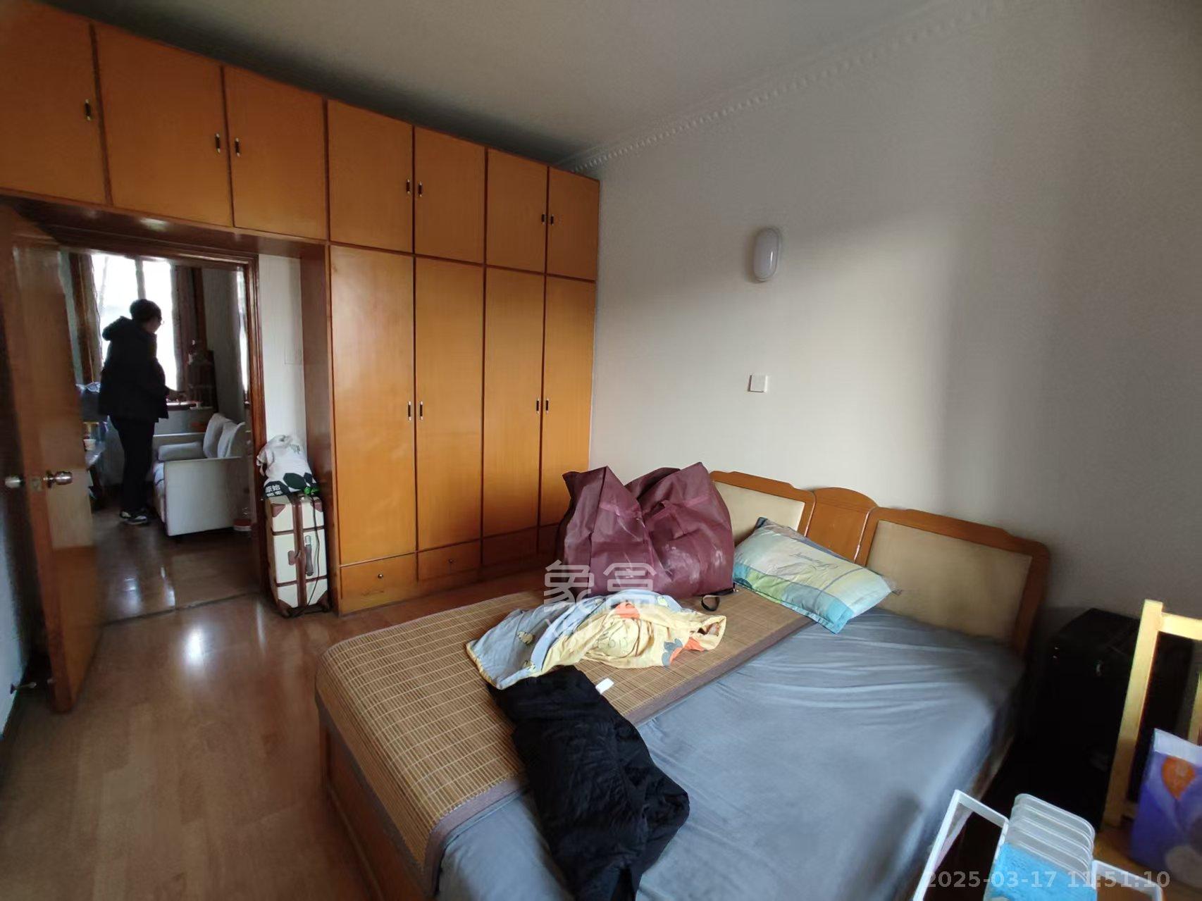 浦沅生活一区  2室2厅1卫   1500.00元/月室内图