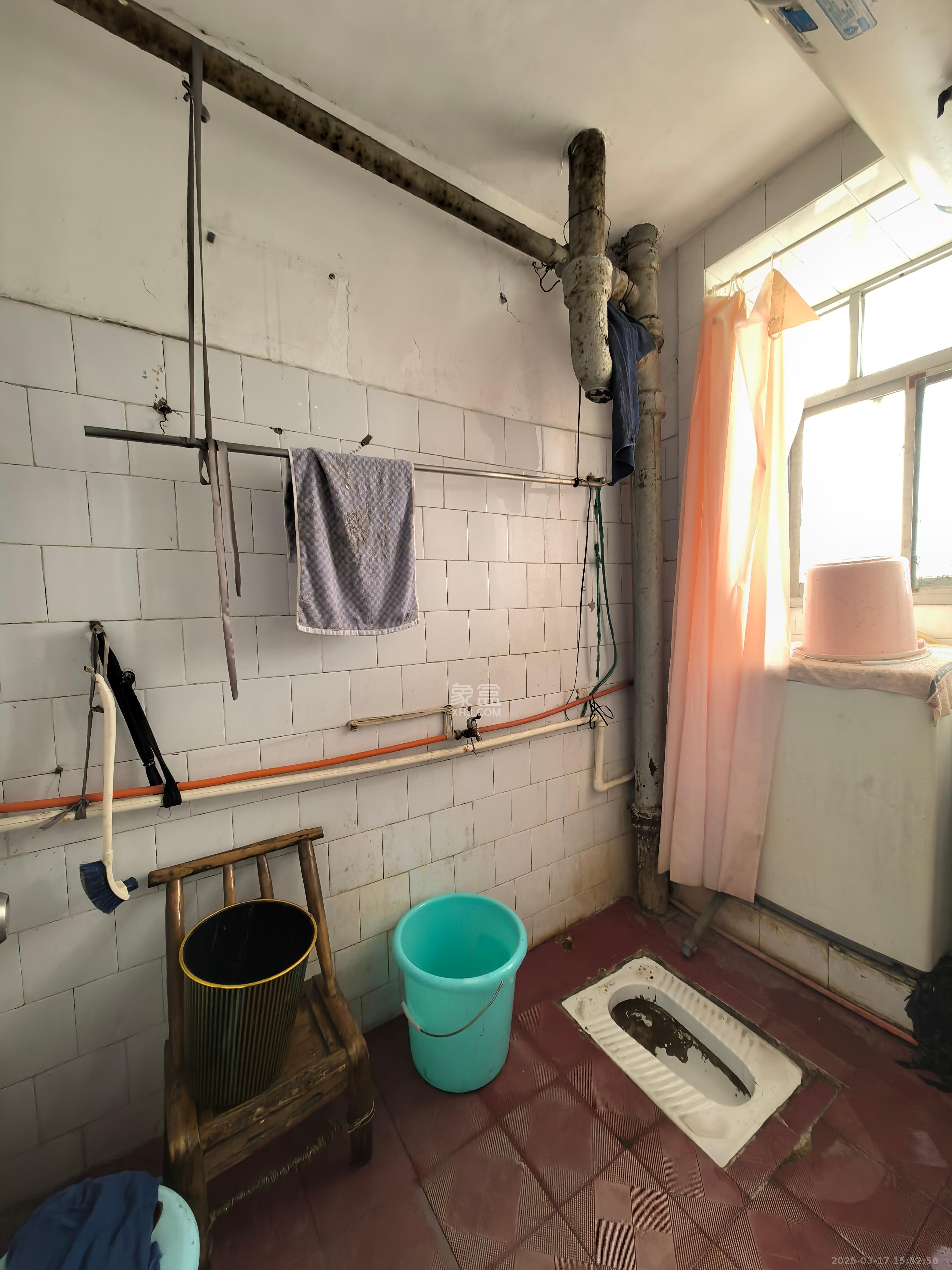 衡清里散盘 3室1厅1卫 1800.0元/月 衡清里散盘 3室1厅1卫 1800.0元/月室内图