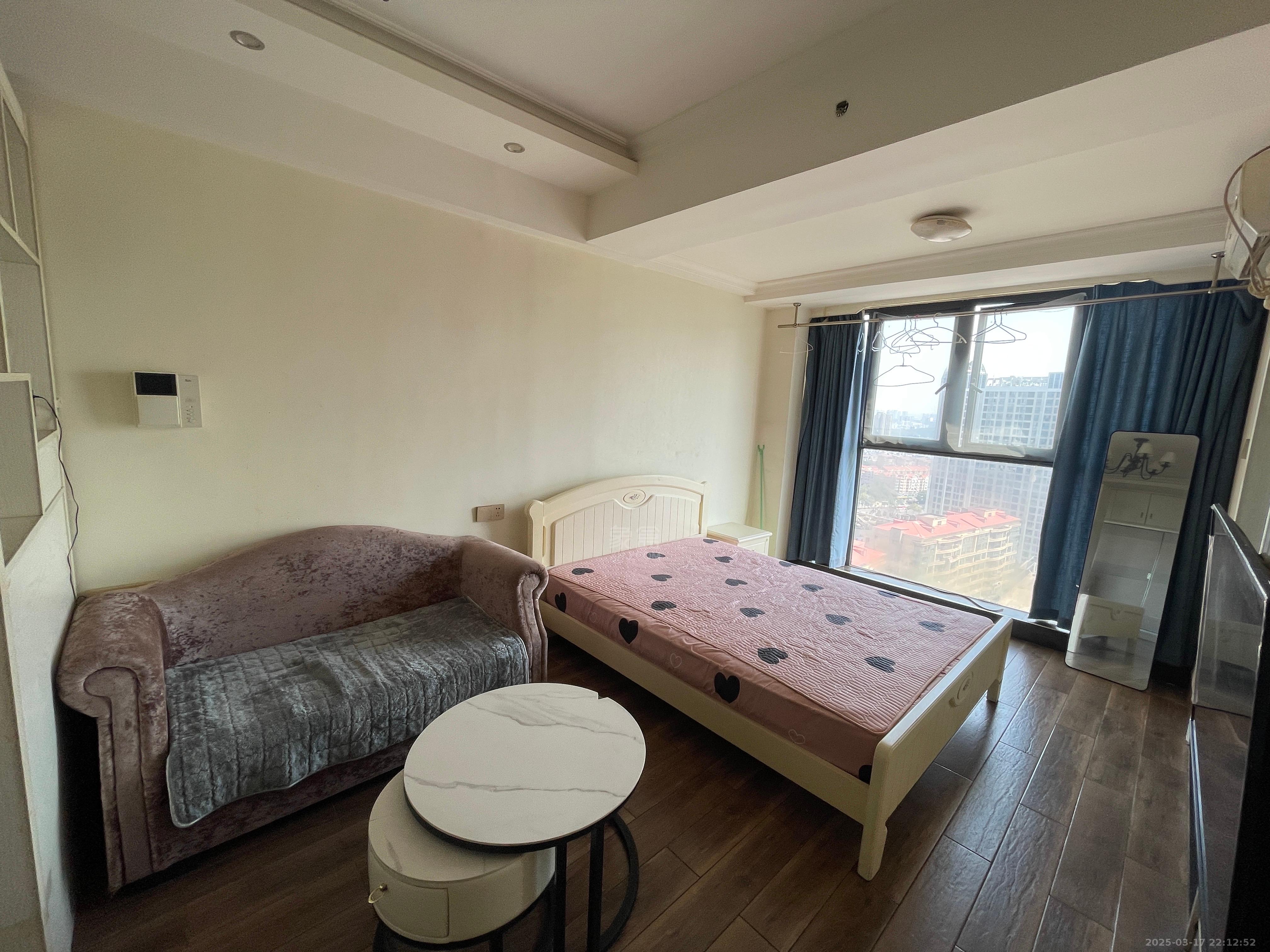 中建御山和苑  1室1厅1卫   1300.00元/月室内图