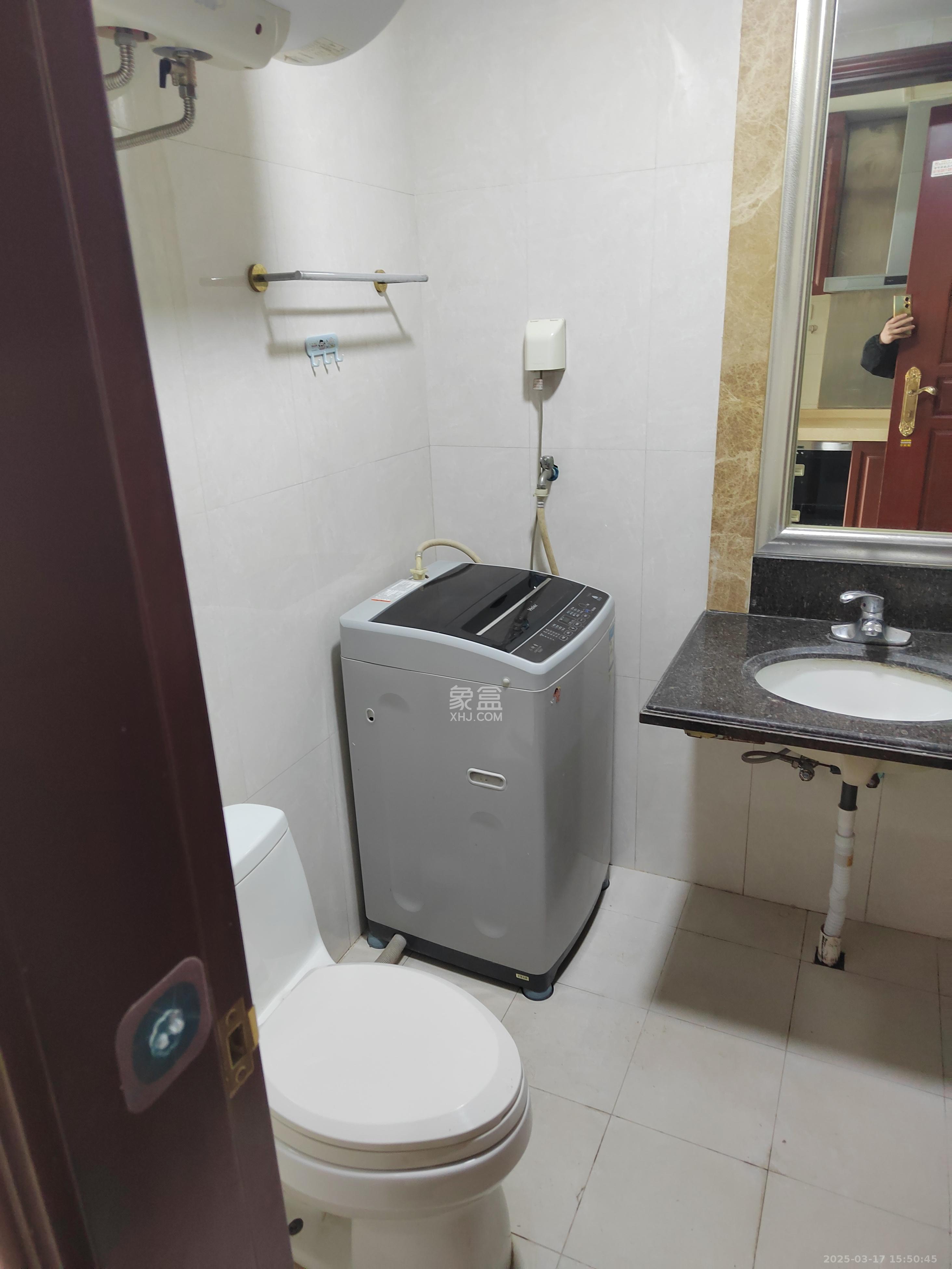 恒大华府  1室1厅1卫   1500.00元/月室内图