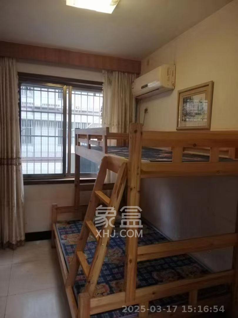 高桥火焰市场 2室1厅1卫 1600.0元/月 高桥火焰市场 2室1厅1卫 1600.0元/月室内图