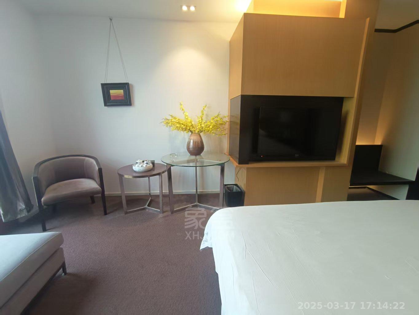 银天国际 1室1厅1卫 1300.0元/月 银天国际 1室1厅1卫 1300.0元/月室内图