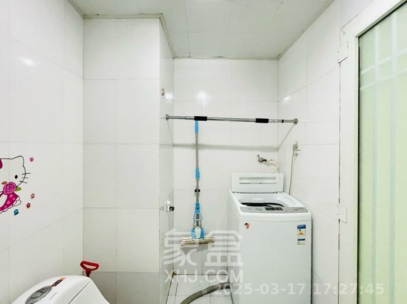 上城星座  1室1厅1卫   1580.00元/月室内图