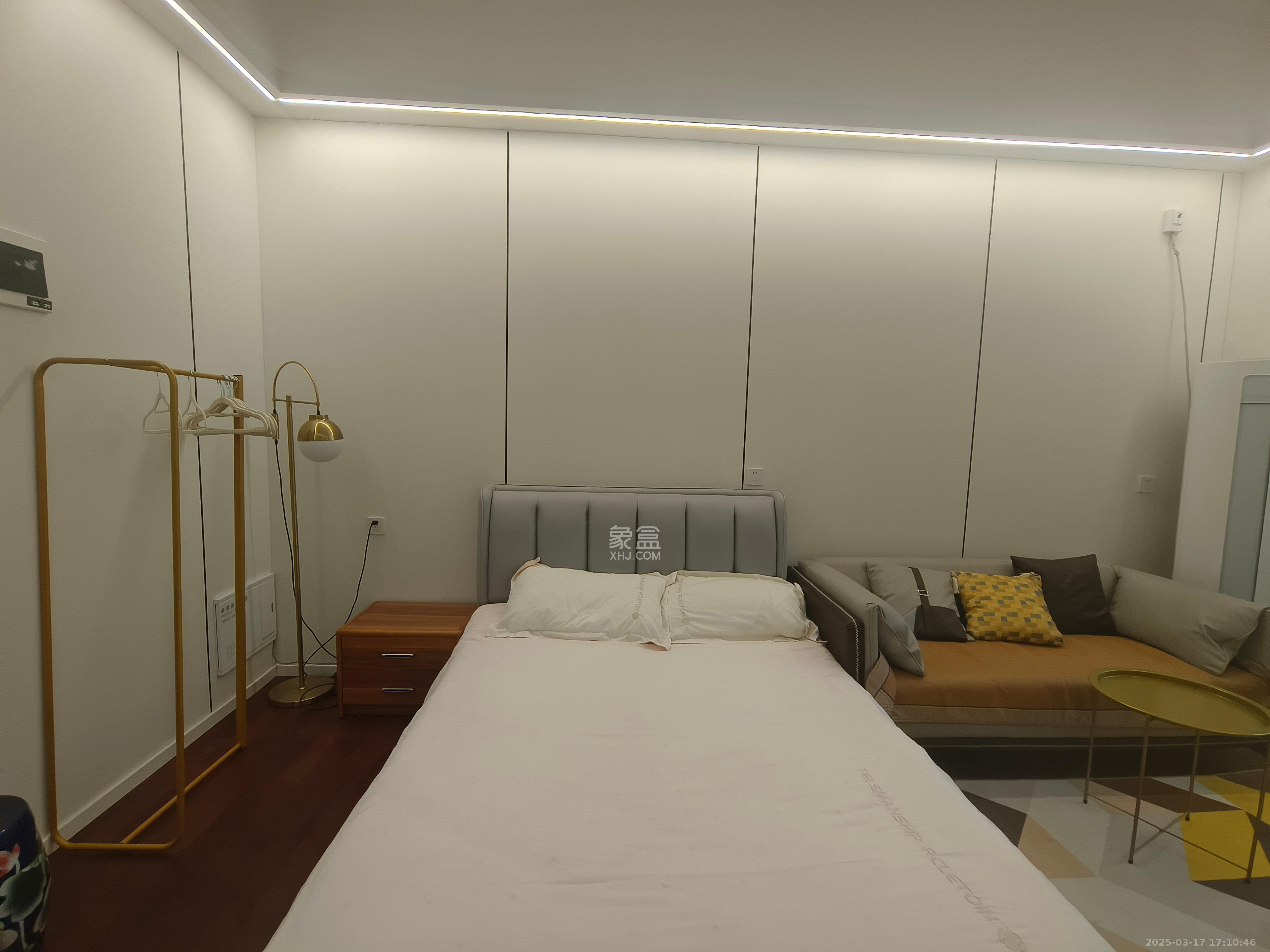 启迪协信中心 1室1厅1卫 2800.0元/月 启迪协信中心 1室1厅1卫 2800.0元/月室内图