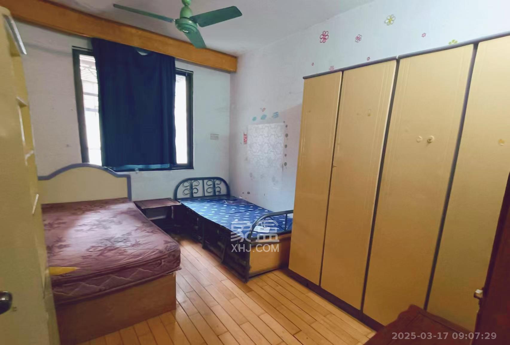 府后街50号三招四招宿舍 1室0厅0卫 1550.0元/月 府后街50号三招四招宿舍 1室0厅0卫 1550.0元/月室内图