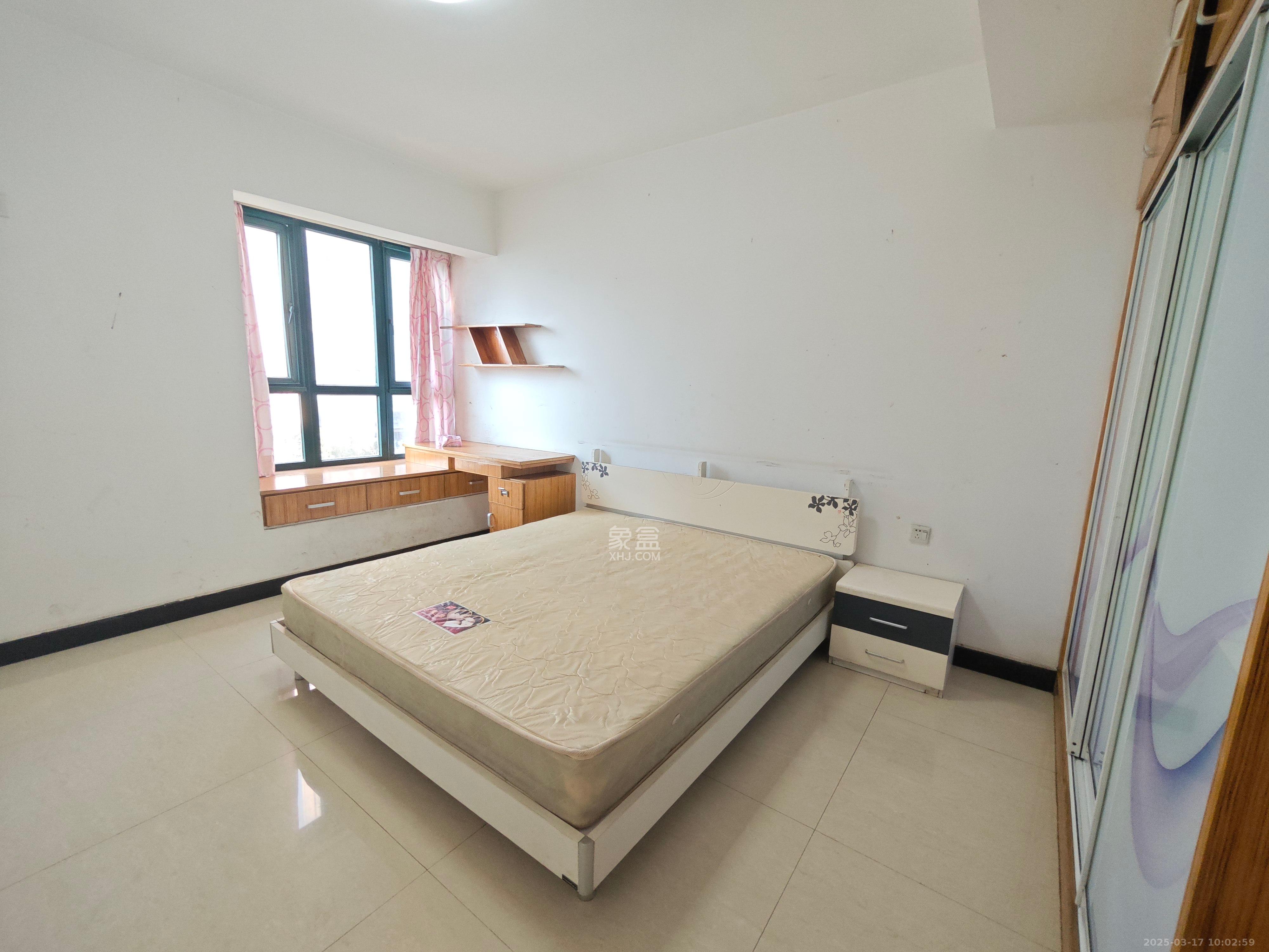 凯乐湘园 2室2厅1卫 2400.0元/月 凯乐湘园 2室2厅1卫 2400.0元/月室内图