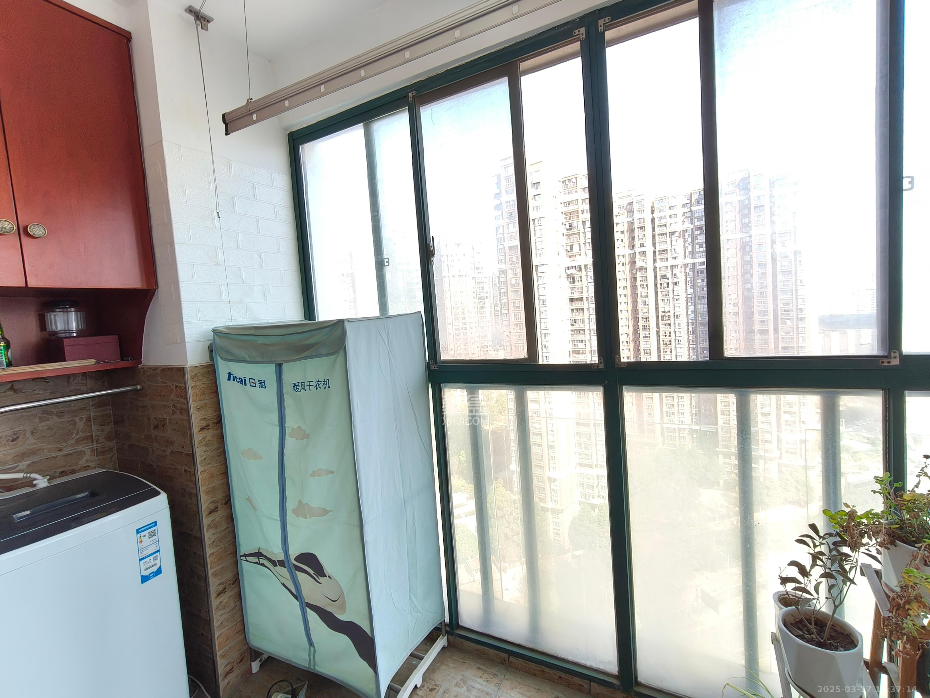 恒丰天湘华庭 1室1厅1卫 1600.0元/月 恒丰天湘华庭 1室1厅1卫 1600.0元/月室内图