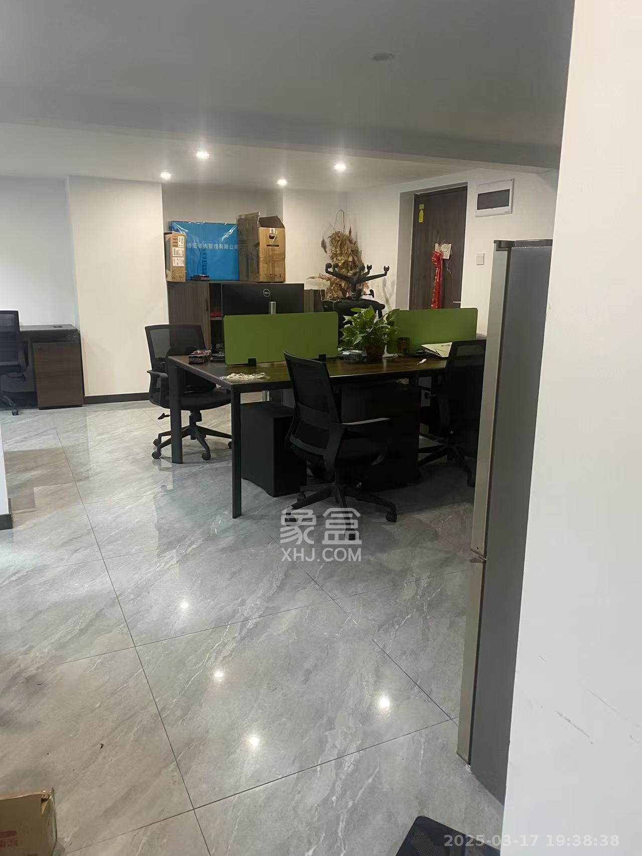 龙湖新壹城 1室1厅1卫 6500.0元/月 龙湖新壹城 1室1厅1卫 6500.0元/月室内图