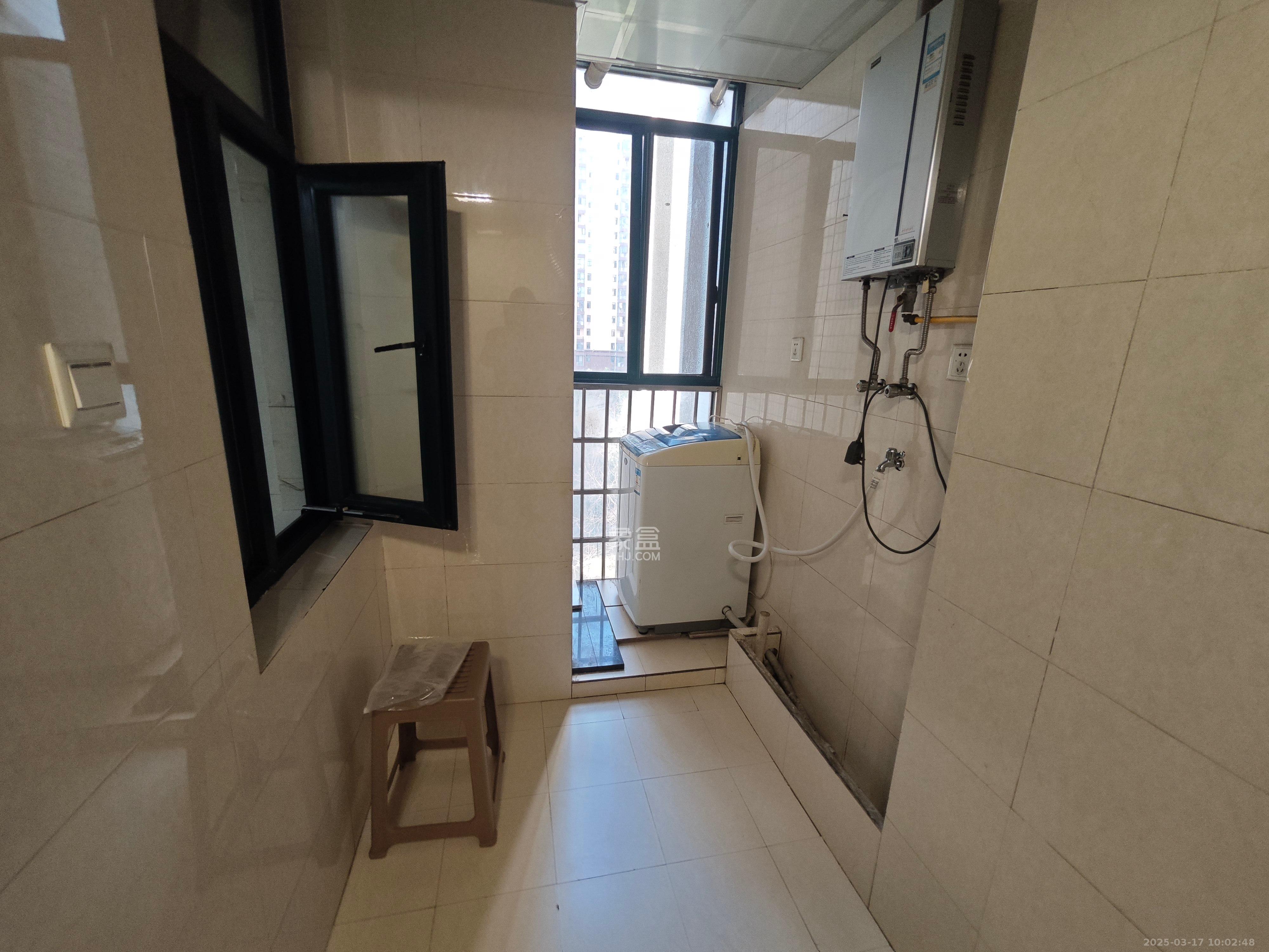 凯乐湘园 2室2厅1卫 2400.0元/月 凯乐湘园 2室2厅1卫 2400.0元/月室内图