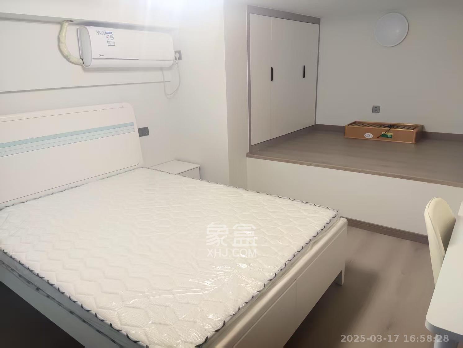 越秀悦湖台  2室2厅1卫    2900.0元/月室内图