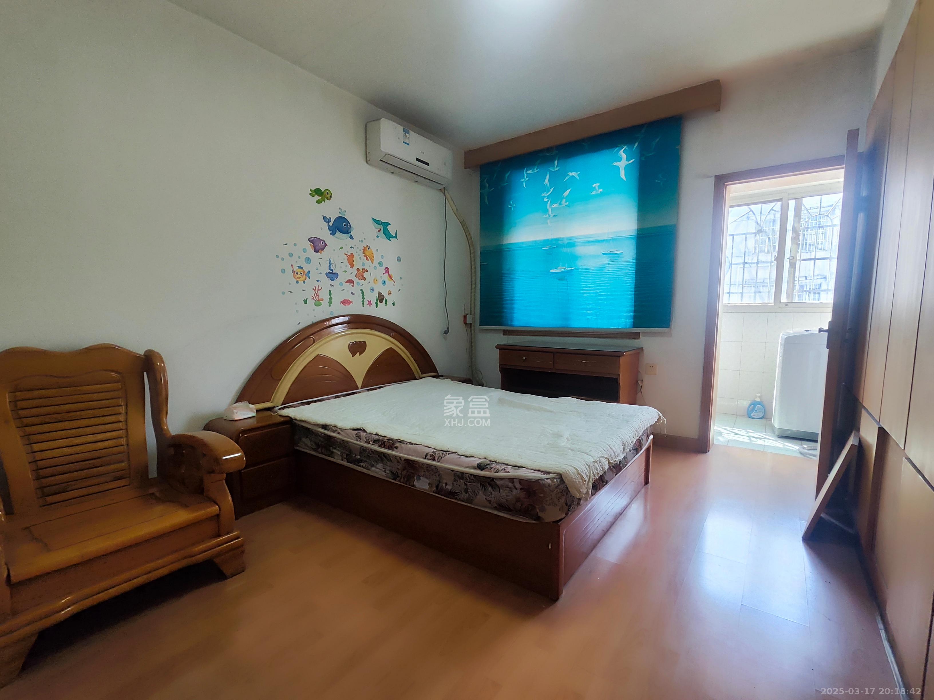 骆家坝小区  1室0厅0卫   1500.00元/月室内图