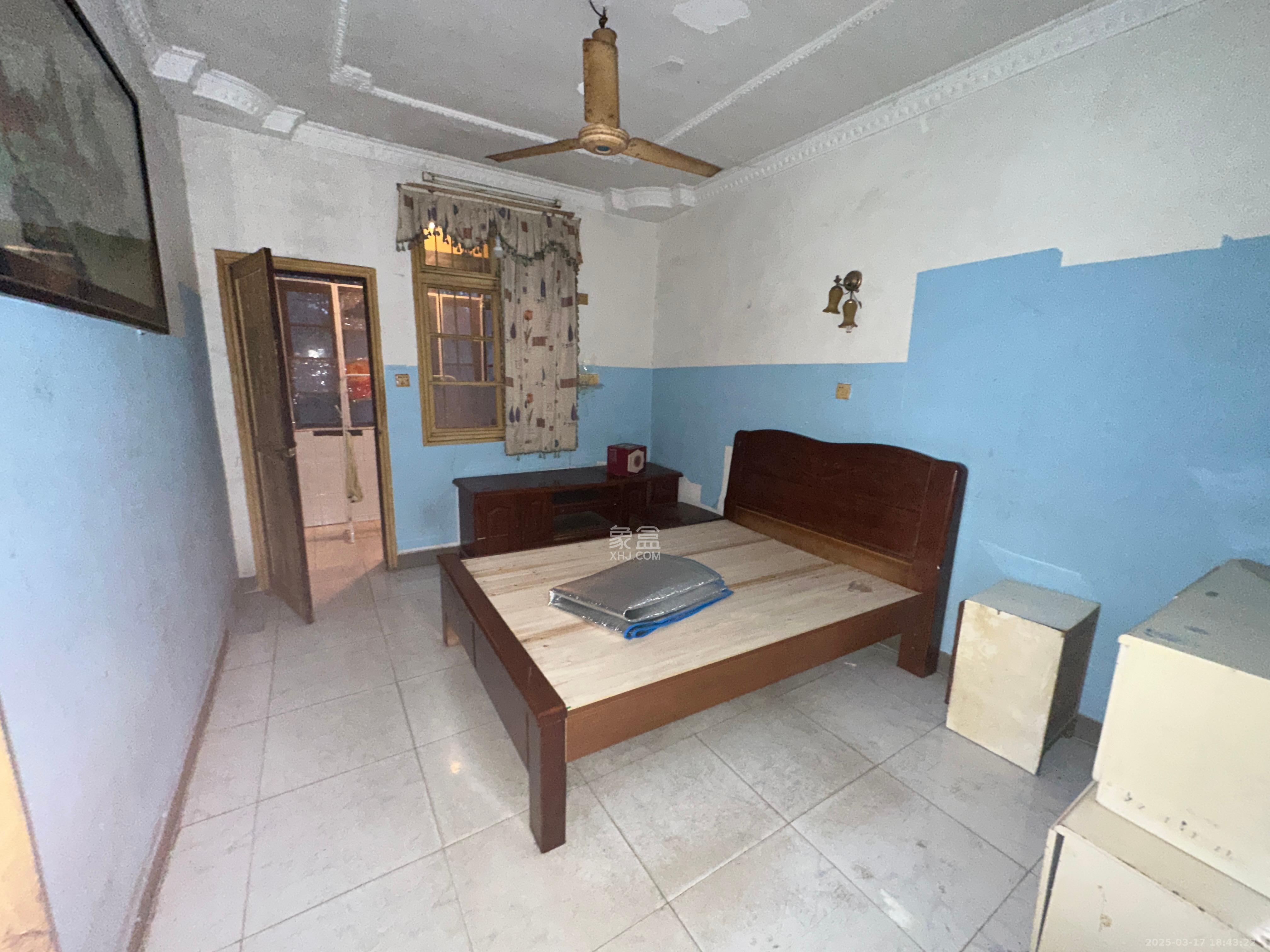 华光外贸宿舍  2室1厅1卫    1200.0元/月 华光外贸宿舍  2室1厅1卫    1200.0元/月室内图