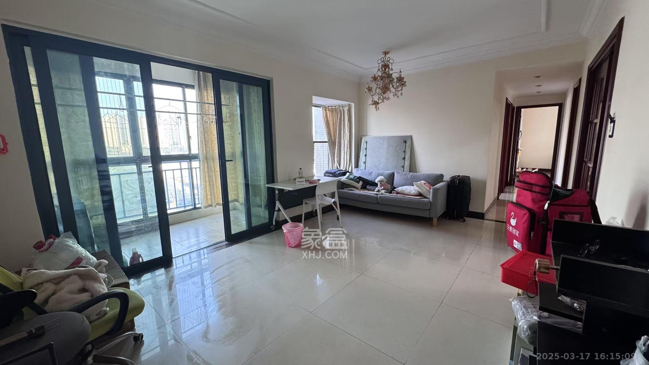 恒大雅苑 3室2厅2卫 2600.0元/月 恒大雅苑 3室2厅2卫 2600.0元/月室内图