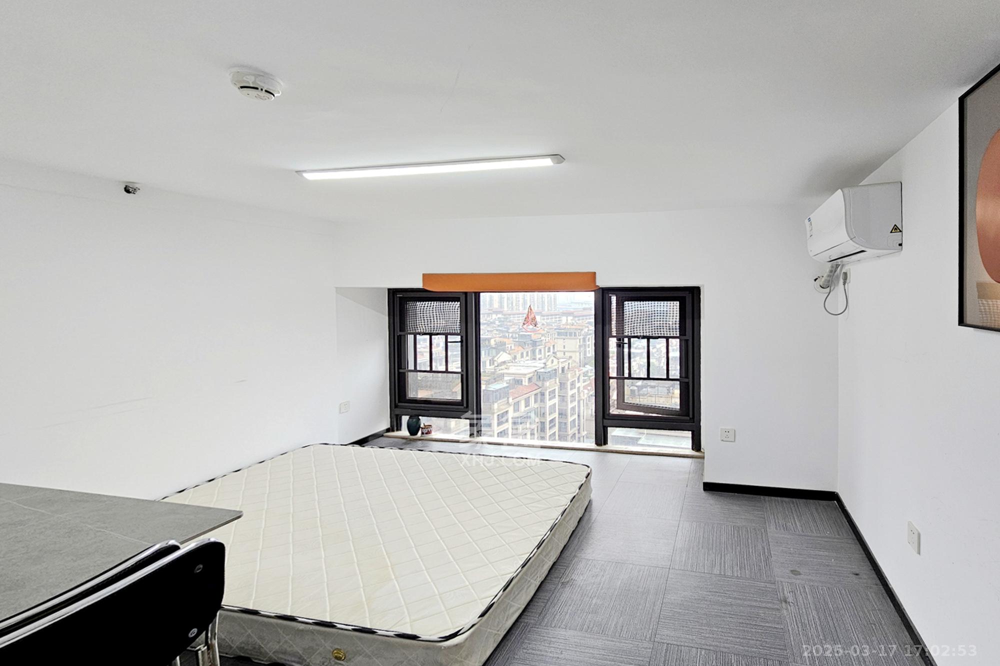 明昇壹城(明昇时代广场)三期 2室1厅1卫 5500.0元/月 明昇壹城(明昇时代广场)三期 2室1厅1卫 5500.0元/月室内图